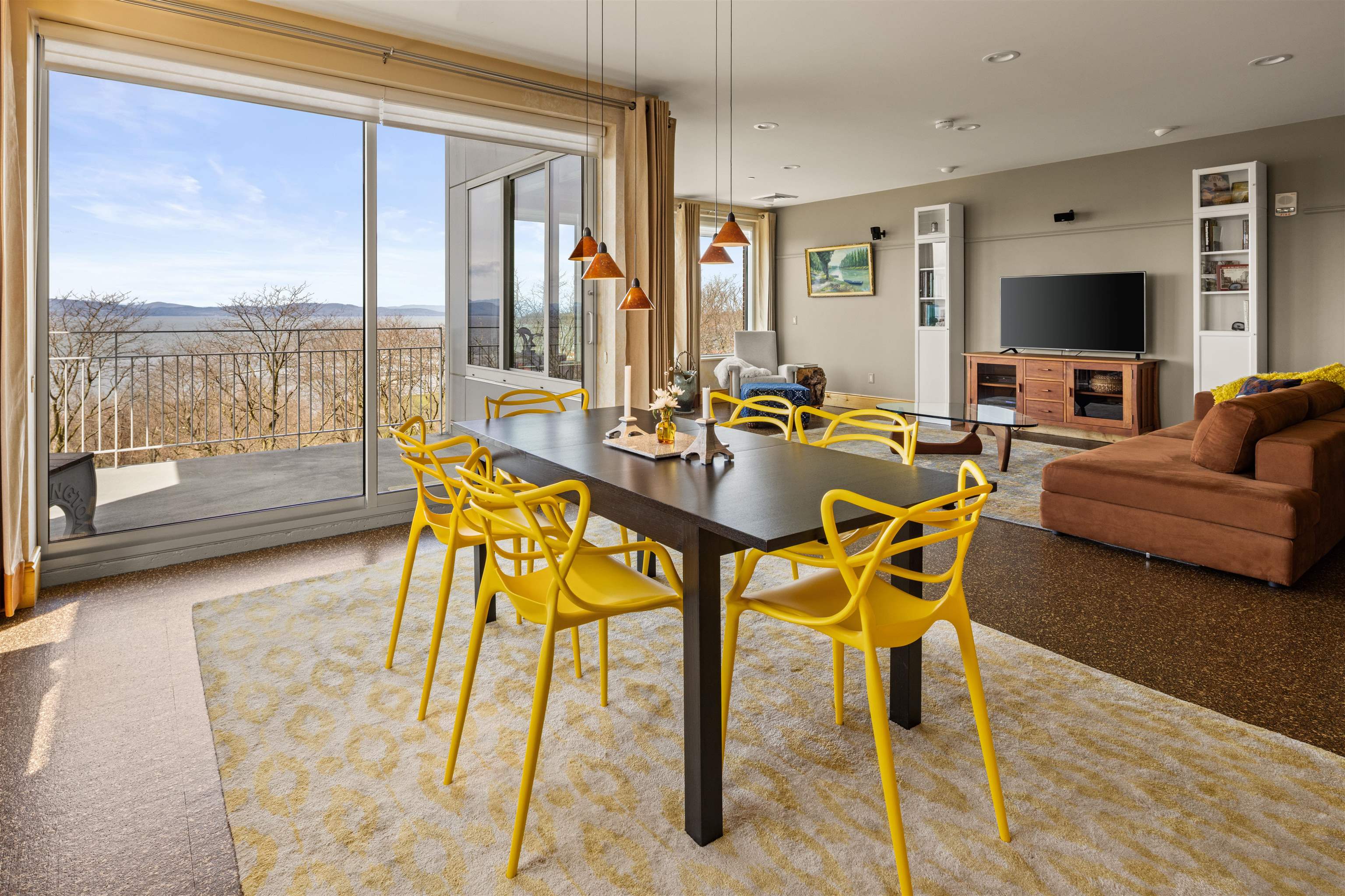 35 Cherry Street Unit: Unit 404