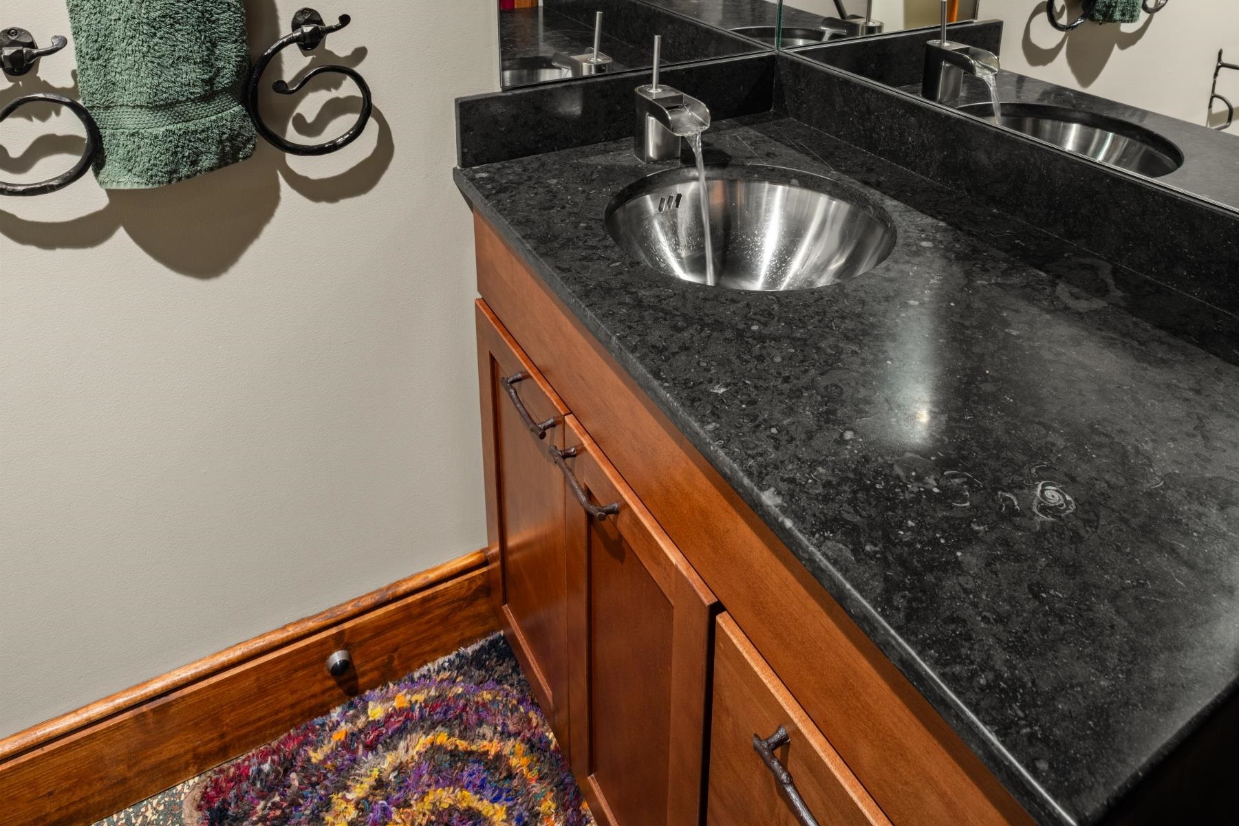 35 Cherry Street Unit: Unit 404
