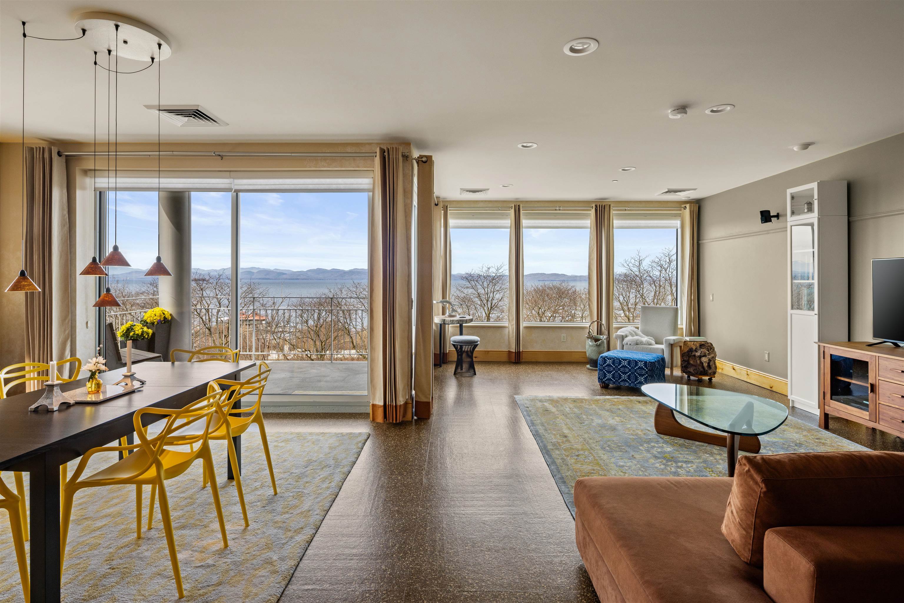 35 Cherry Street Unit: Unit 404
