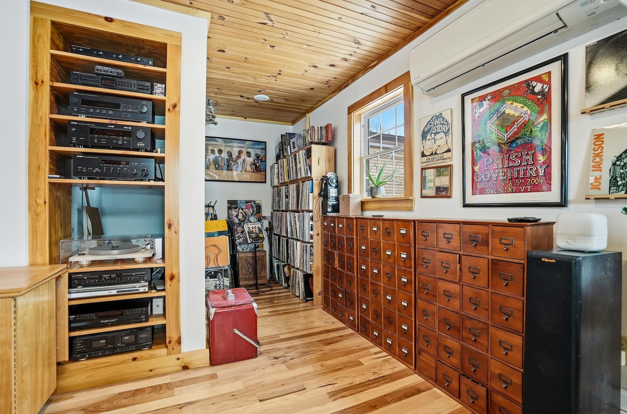 1090 Center Road Unit: #1