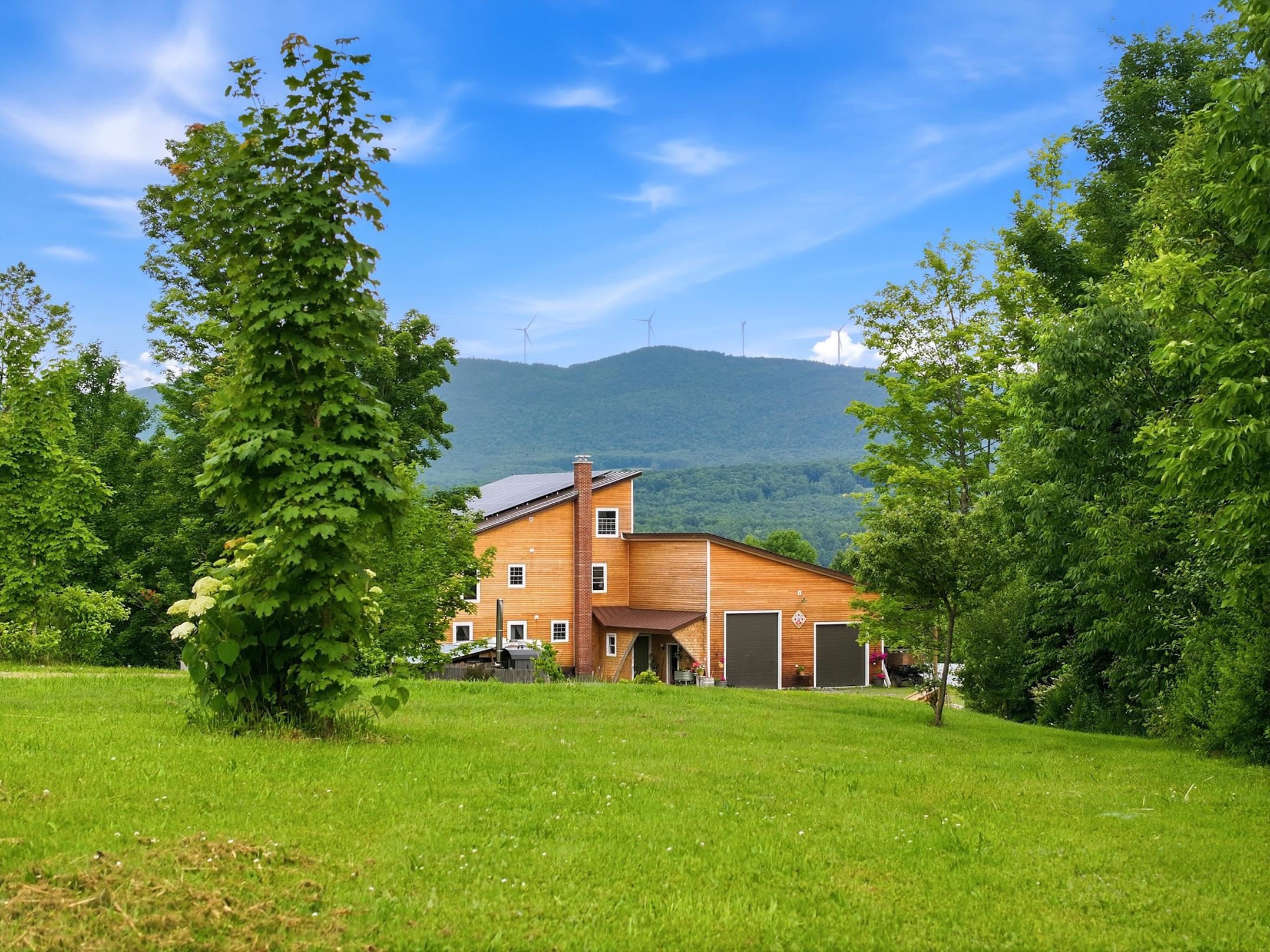1090 Center Road Unit: #1
