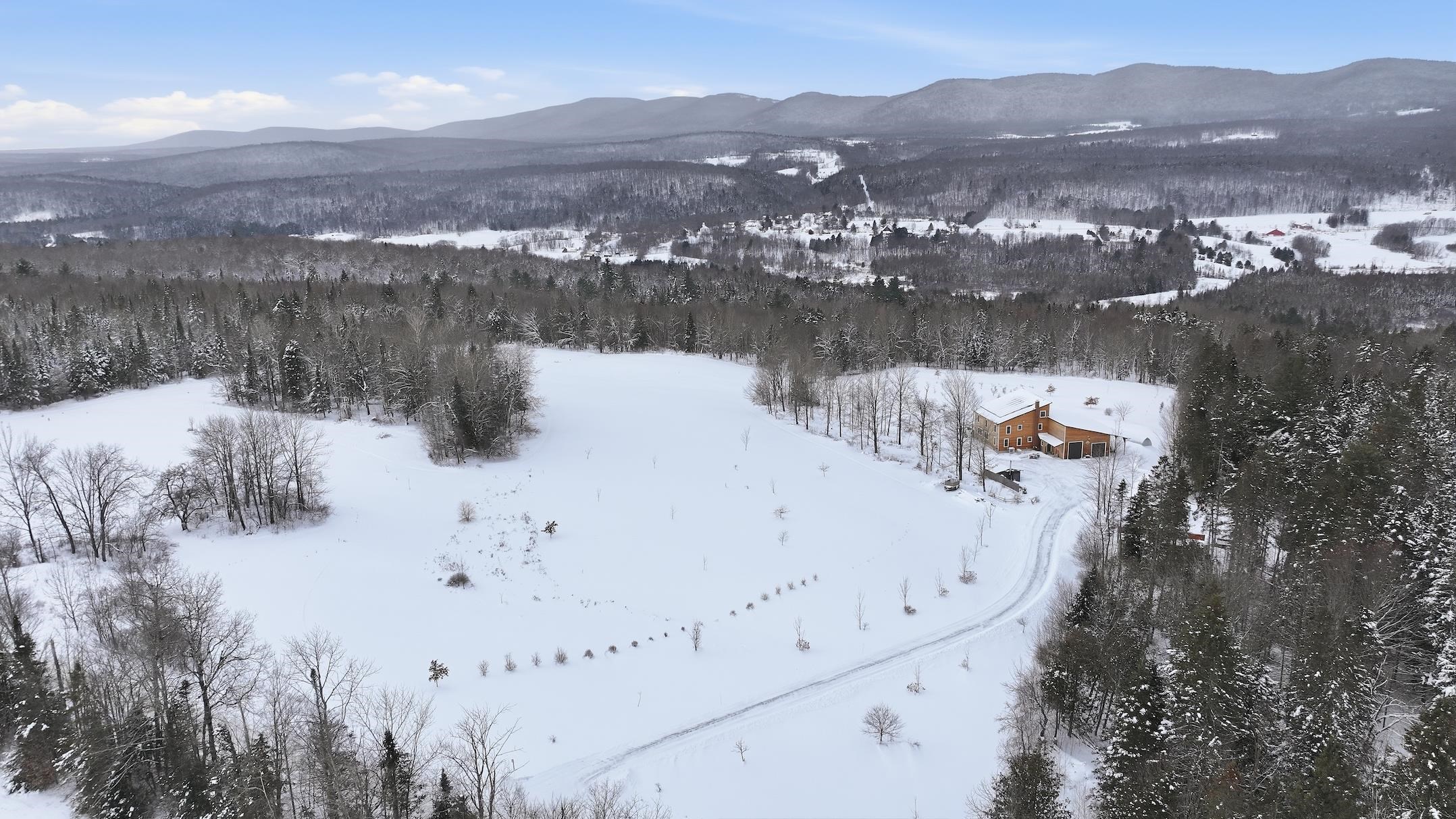 1090 Center Road Unit: #1
