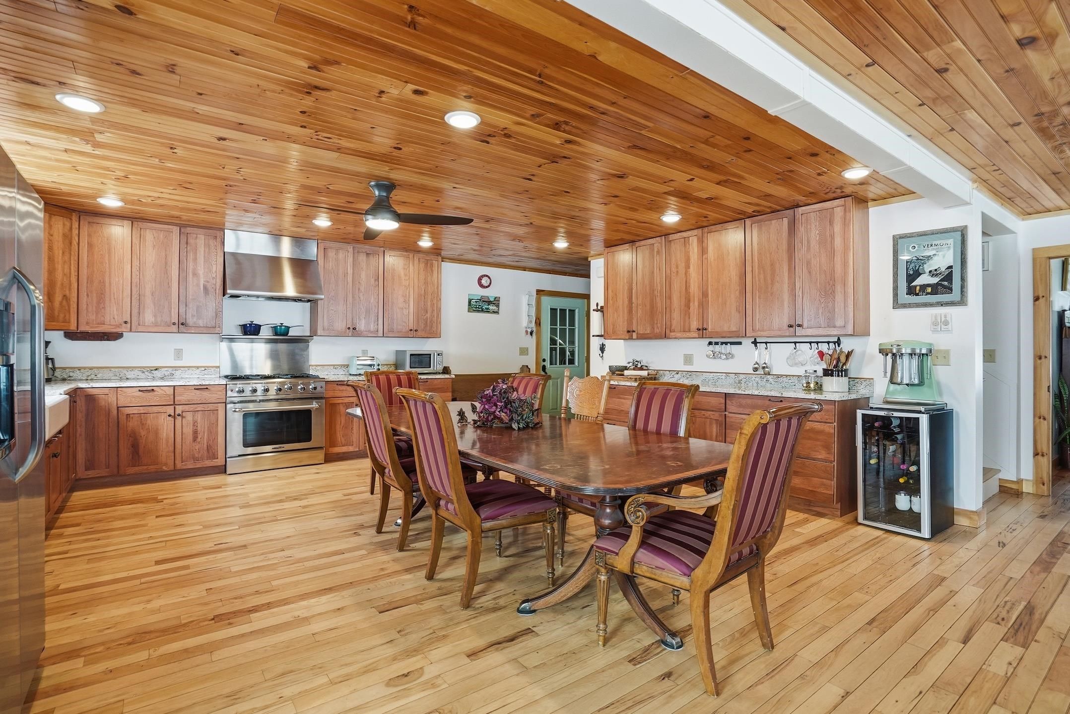 1090 Center Road Unit: #1