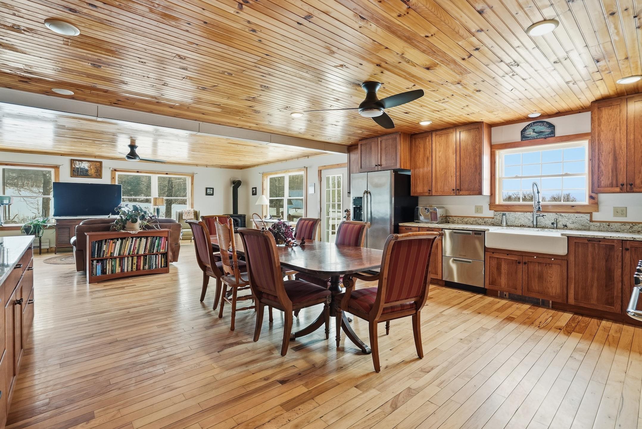 1090 Center Road Unit: #1