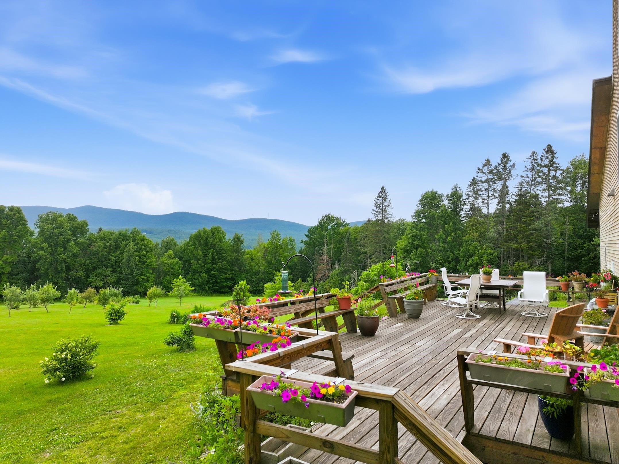 1090 Center Road Unit: #1