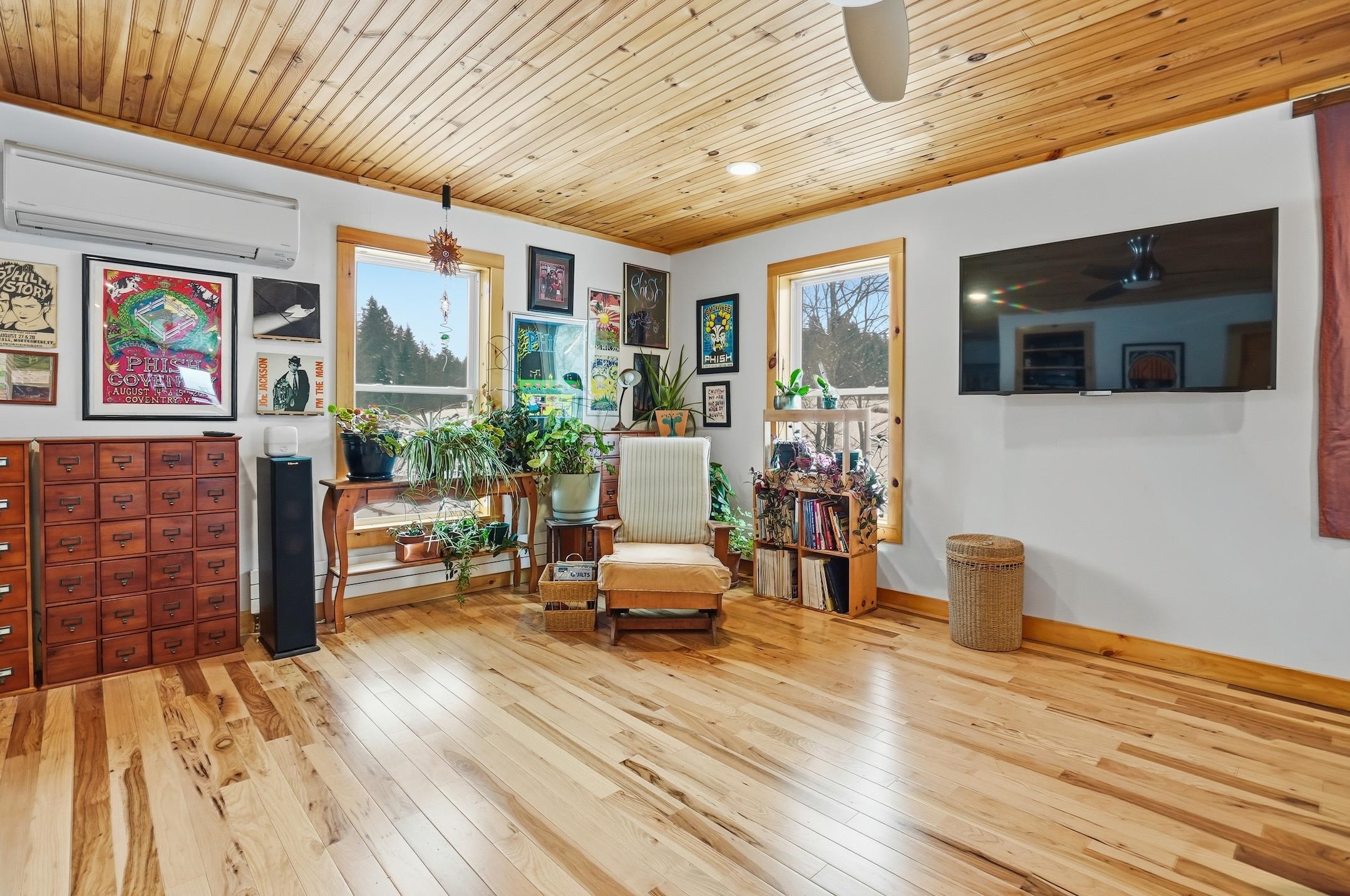 1090 Center Road Unit: #1
