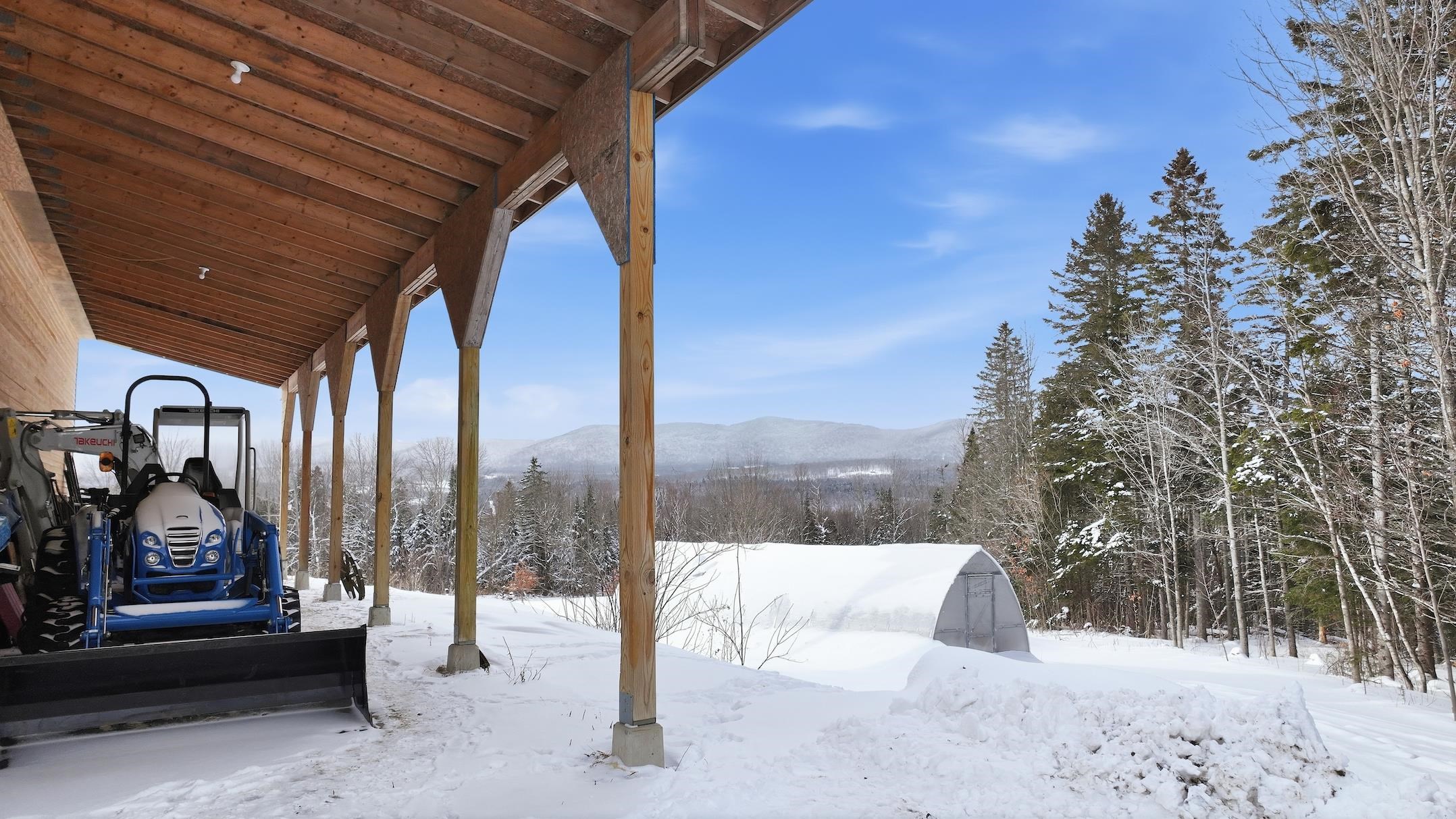 1090 Center Road Unit: #1