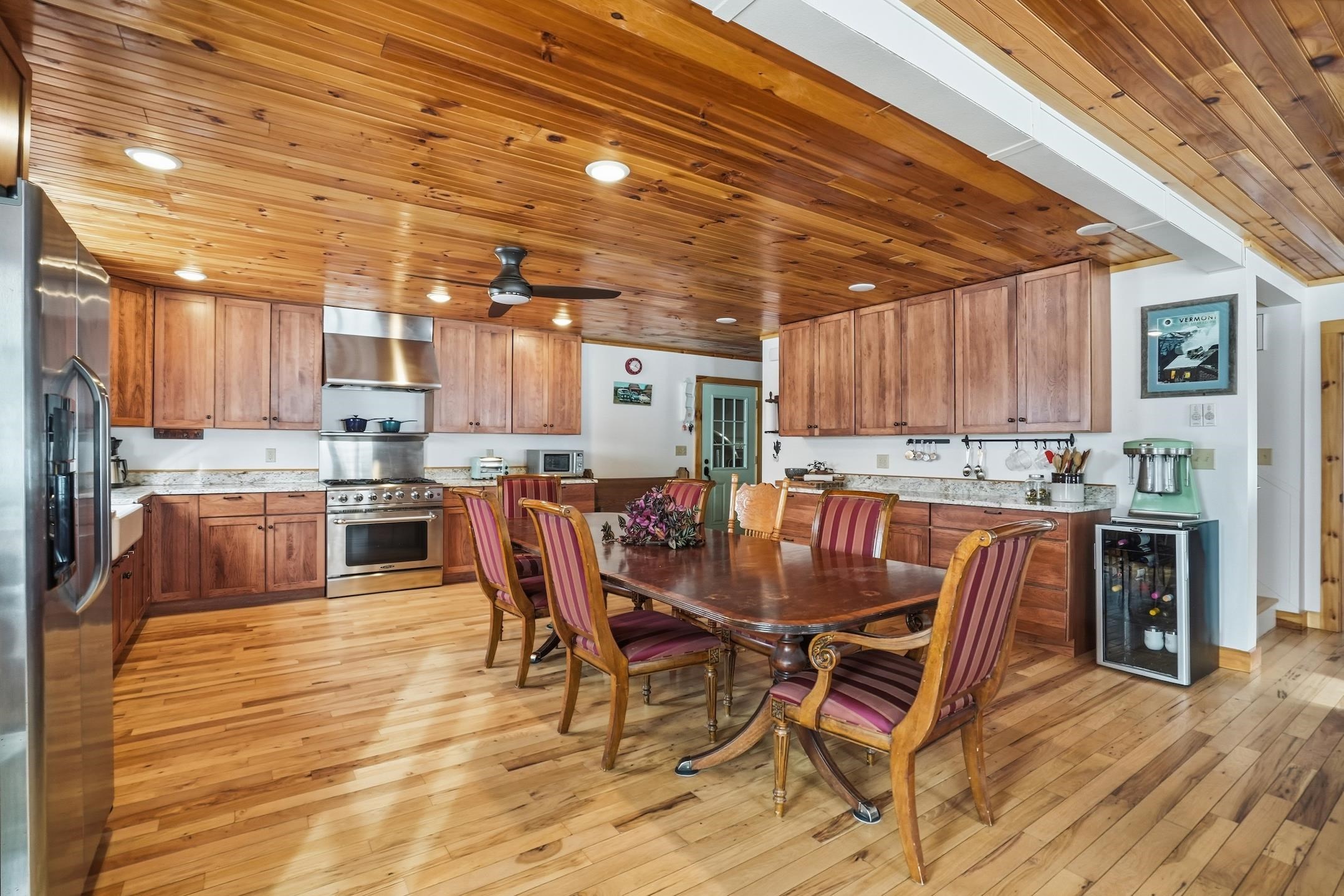 1090 Center Road Unit: #1