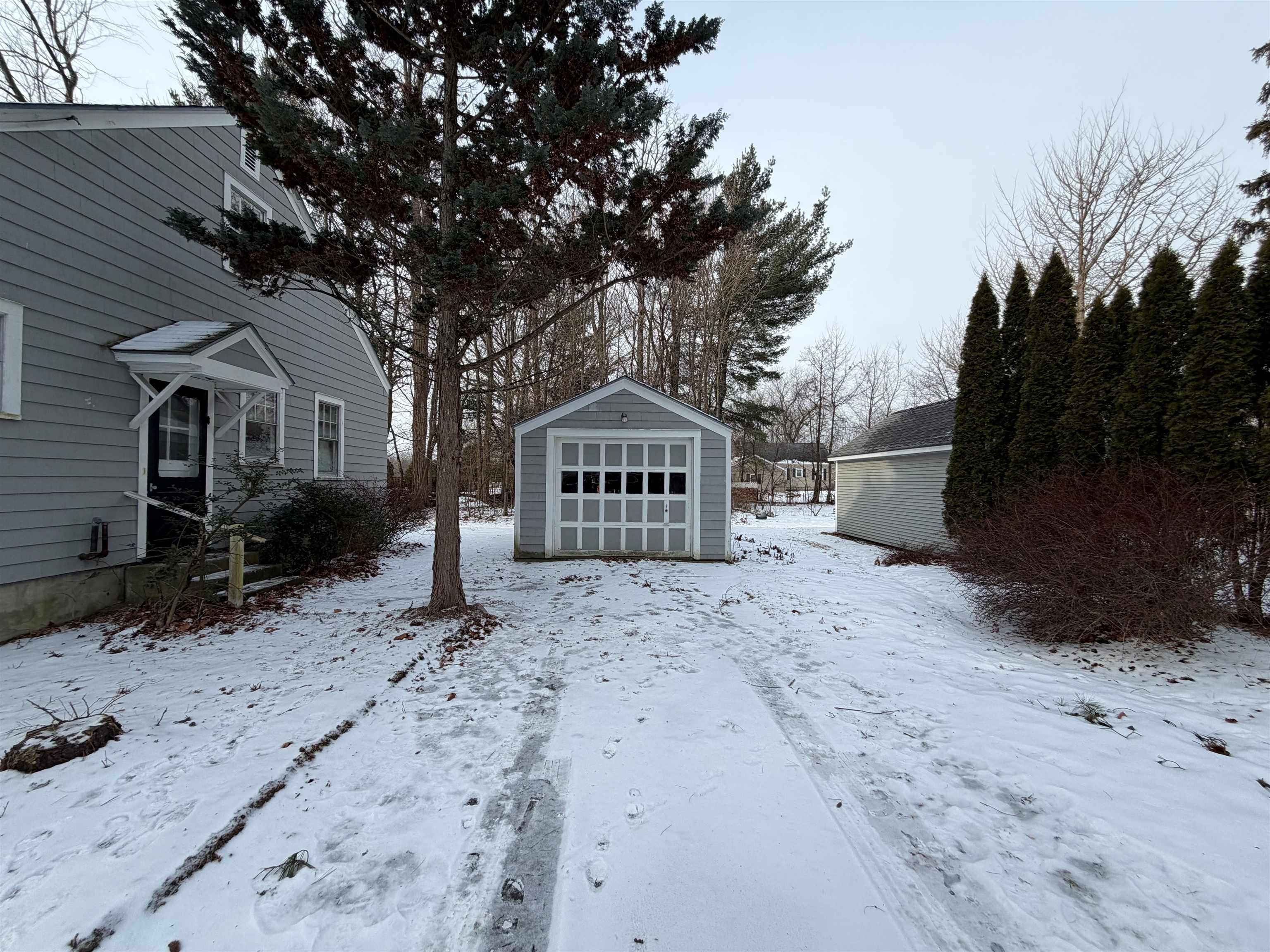 15 Elsom Parkway