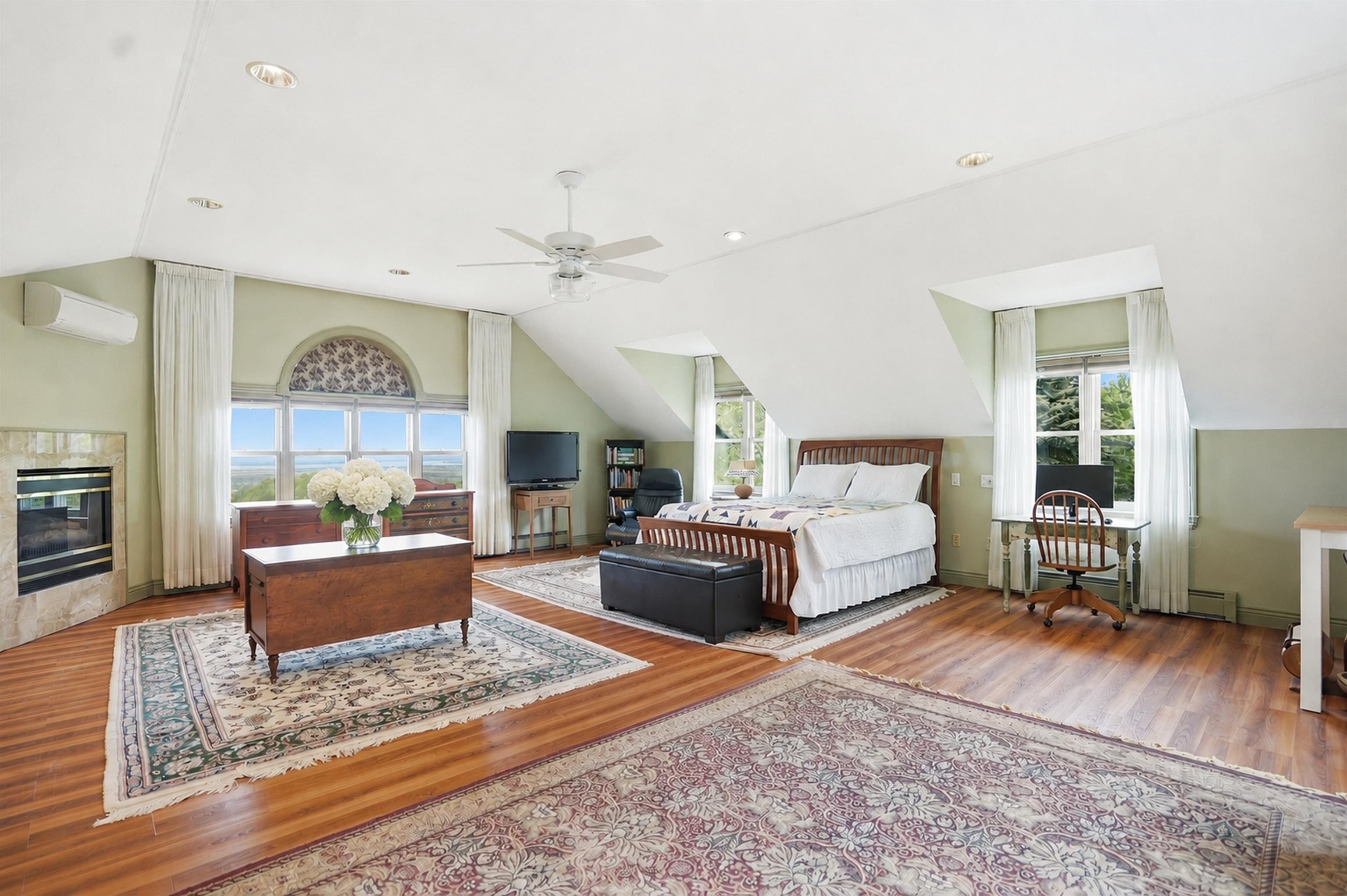20 Hillside Terrace
