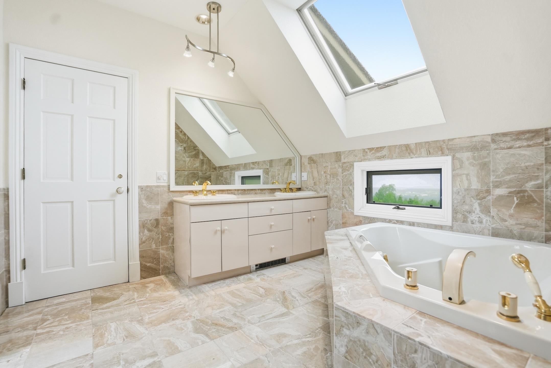 20 Hillside Terrace