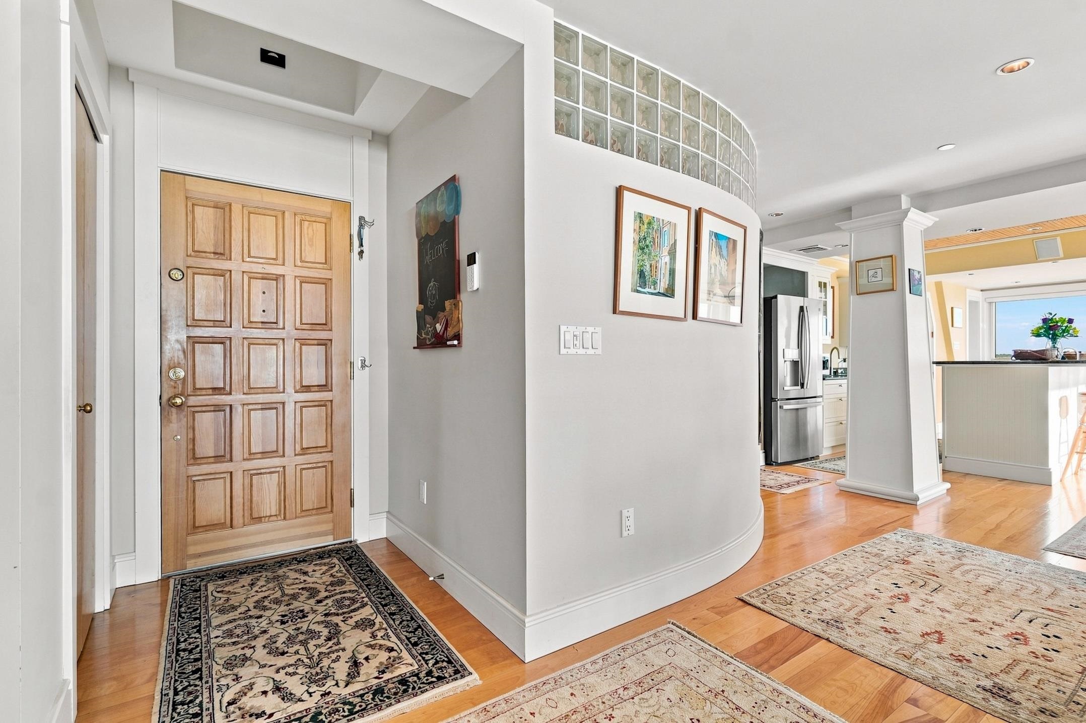 40 College Street Unit: 801