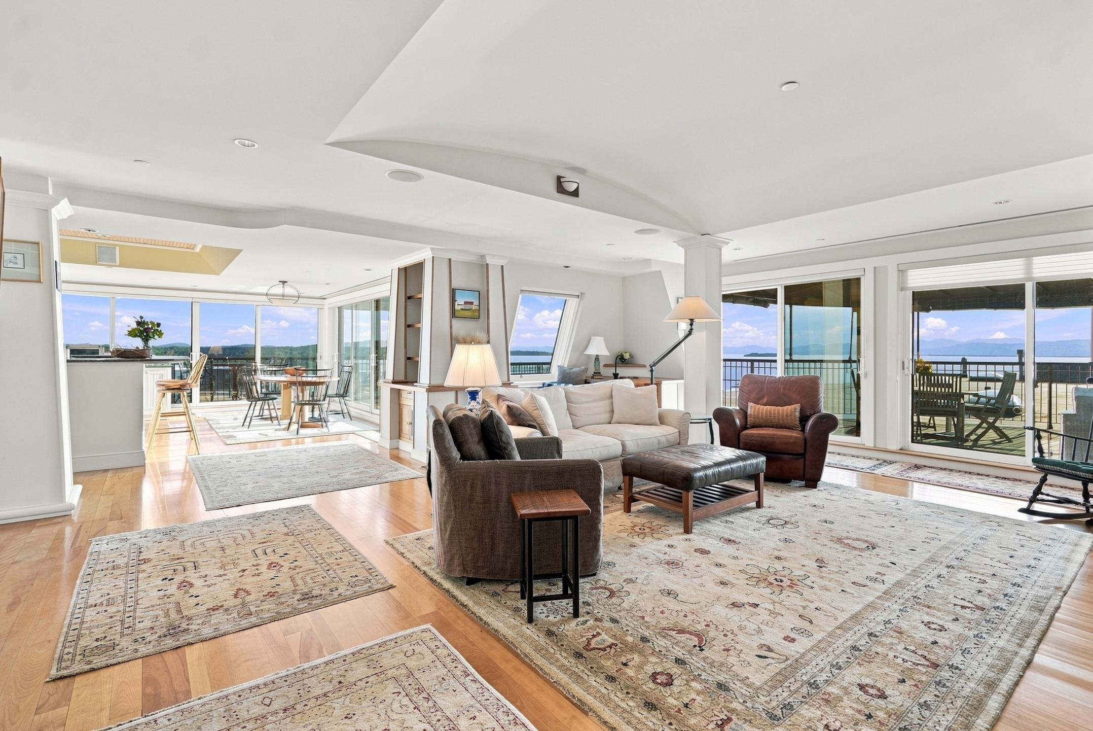 40 College Street Unit: 801