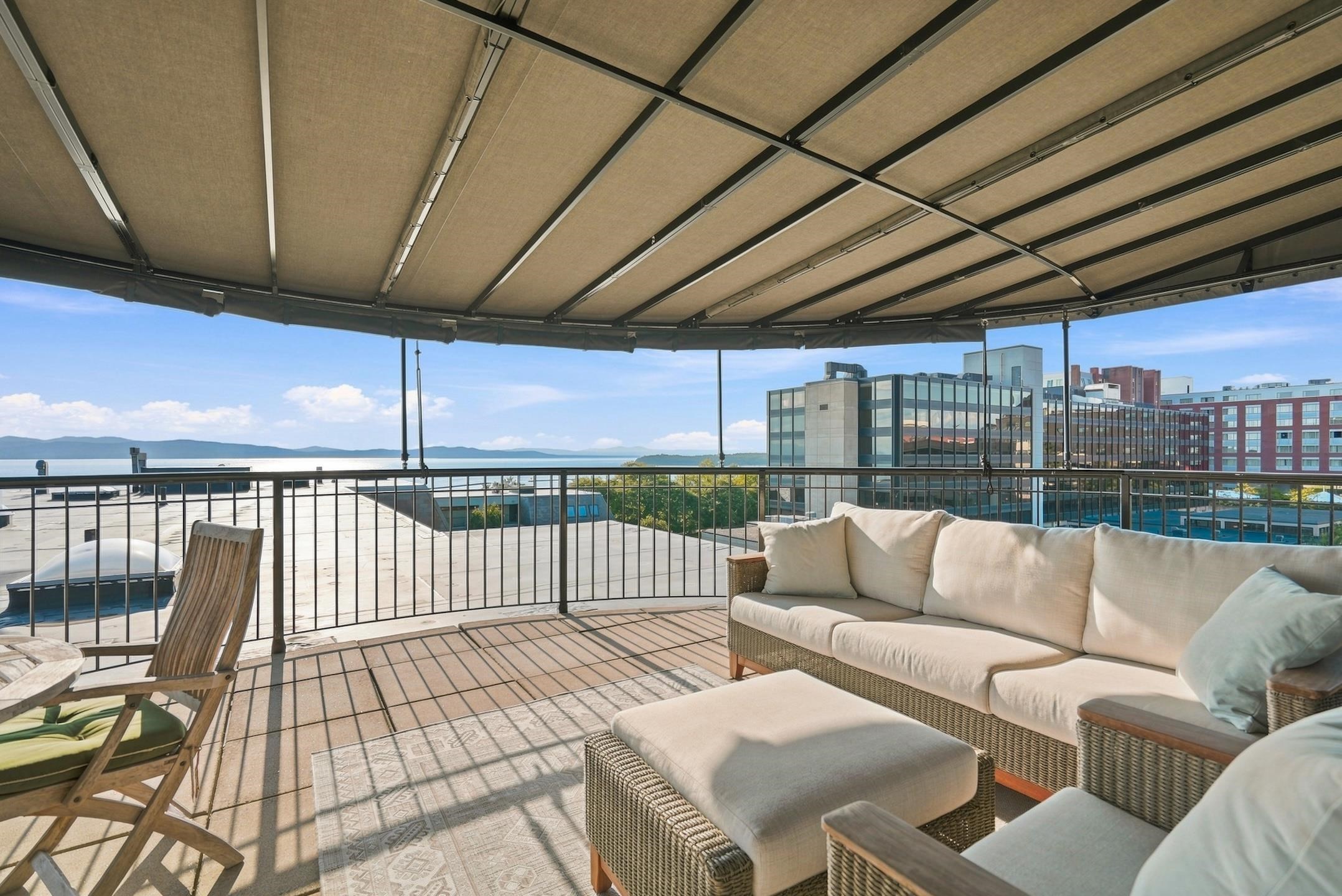 40 College Street Unit: 801
