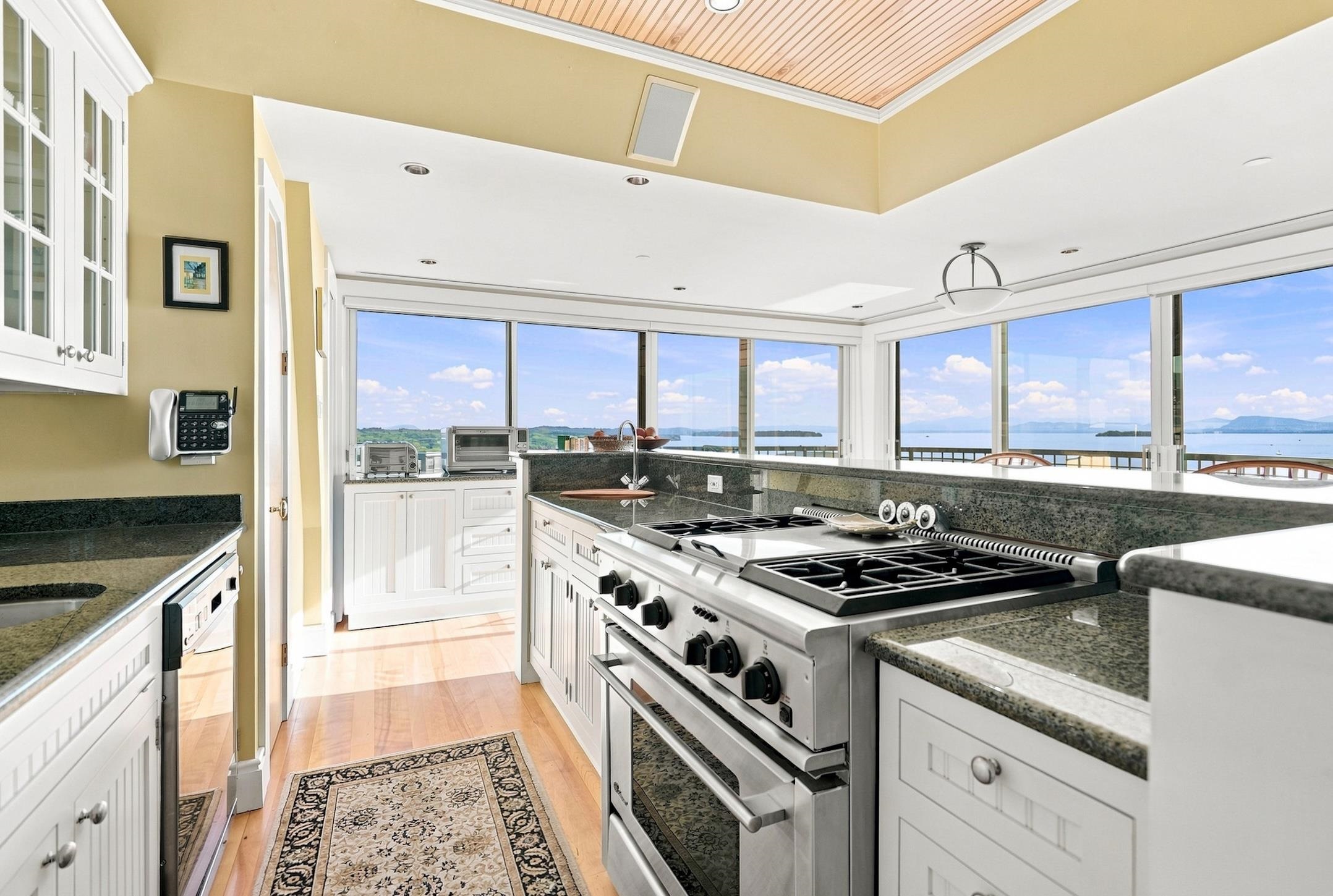 40 College Street Unit: 801