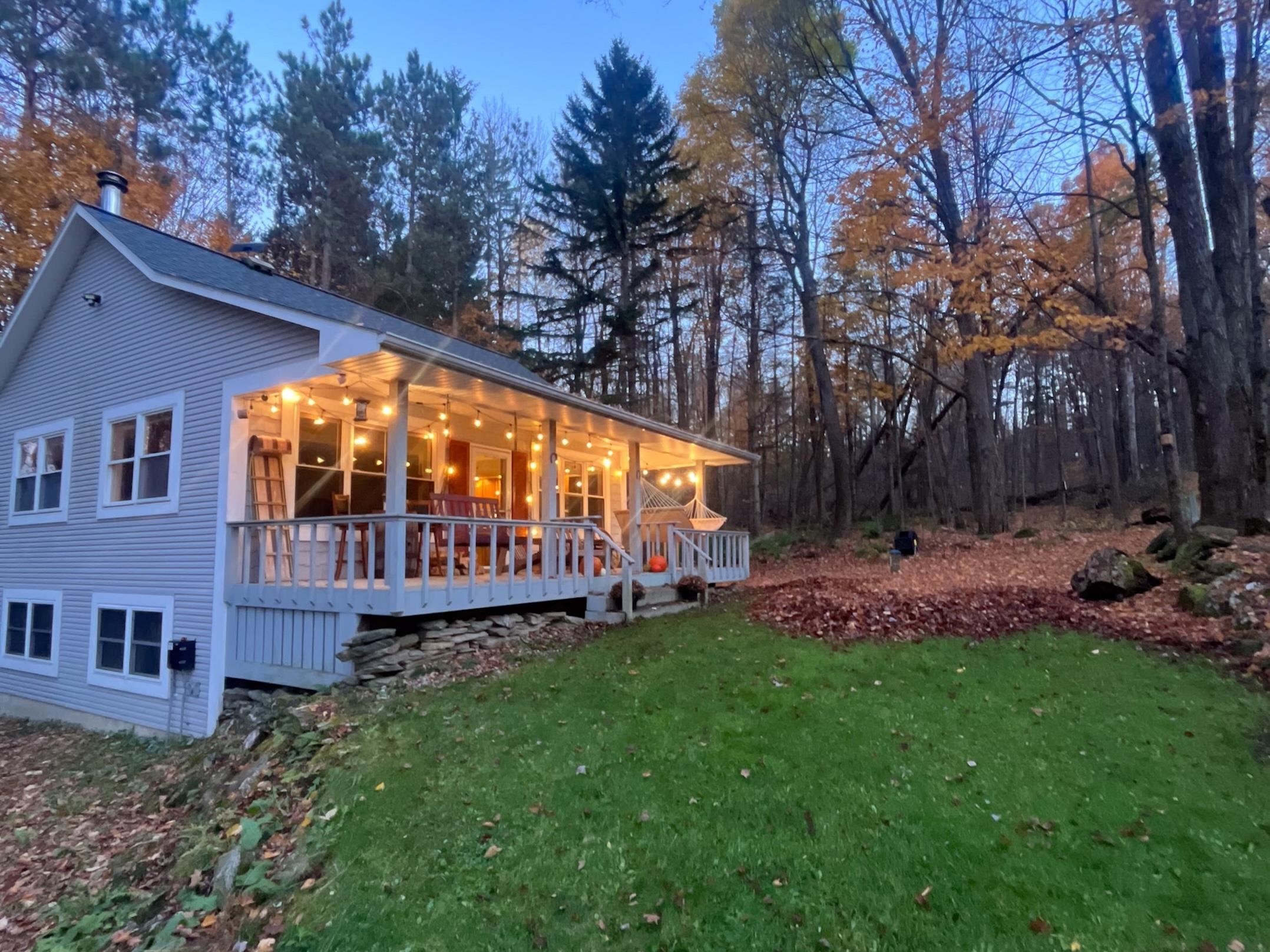 1417 Mason Hill North Road