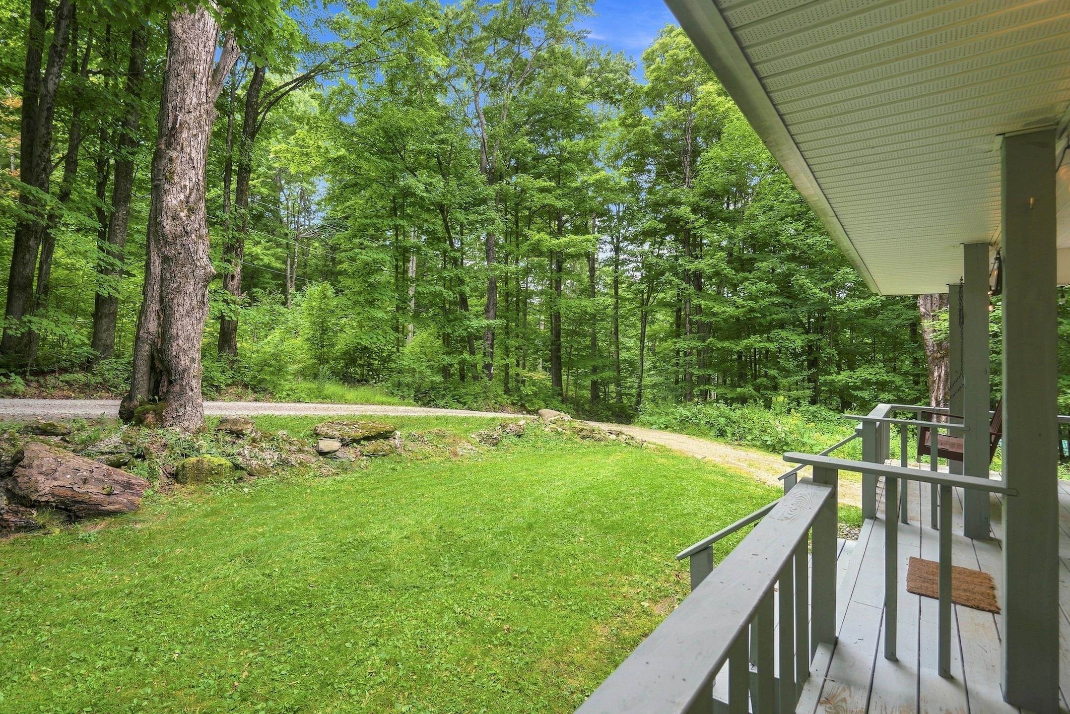 1417 Mason Hill North Road