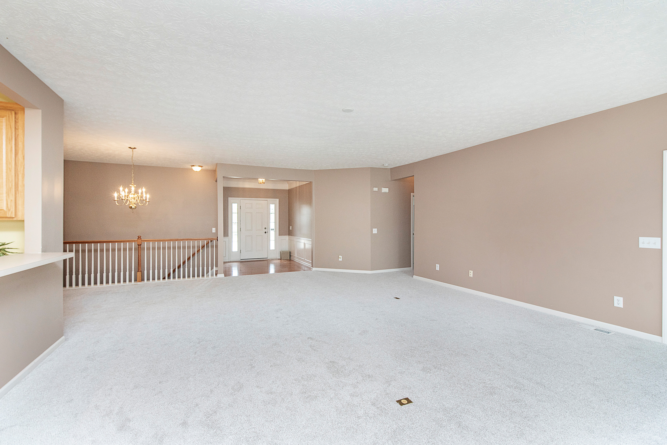 12894 Chorleywood Circle