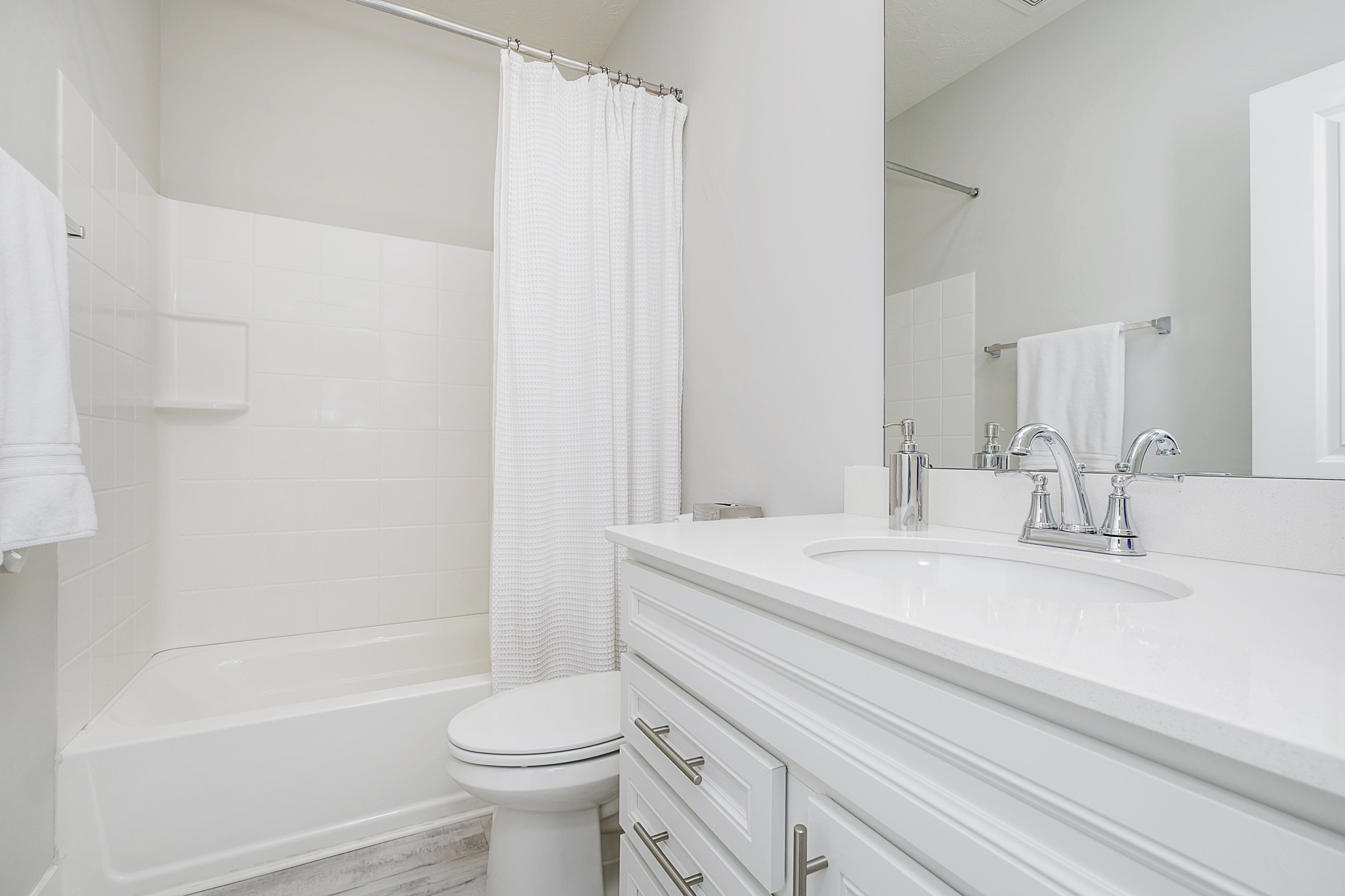 640 Lagerfield Drive