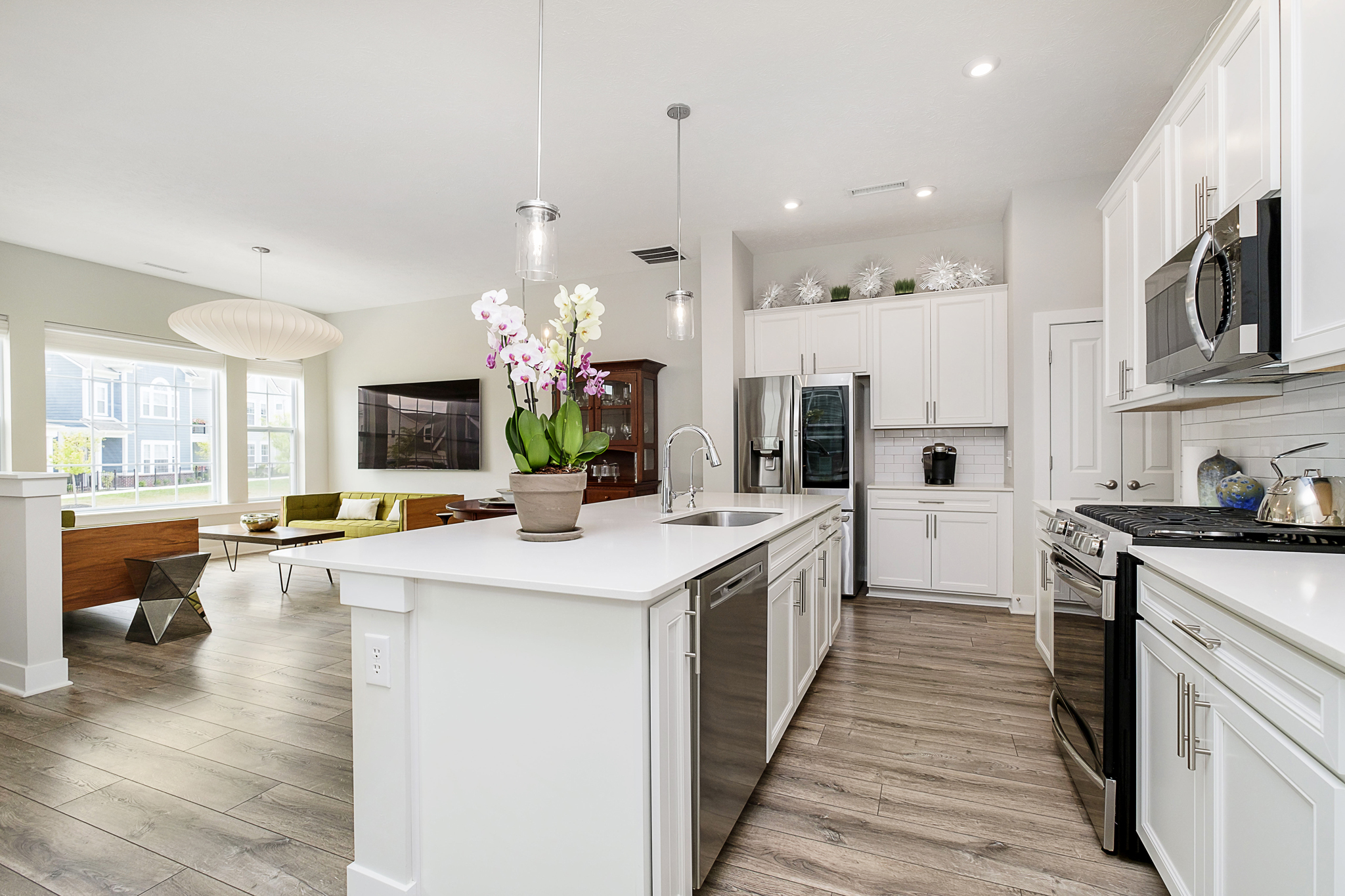 640 Lagerfield Drive