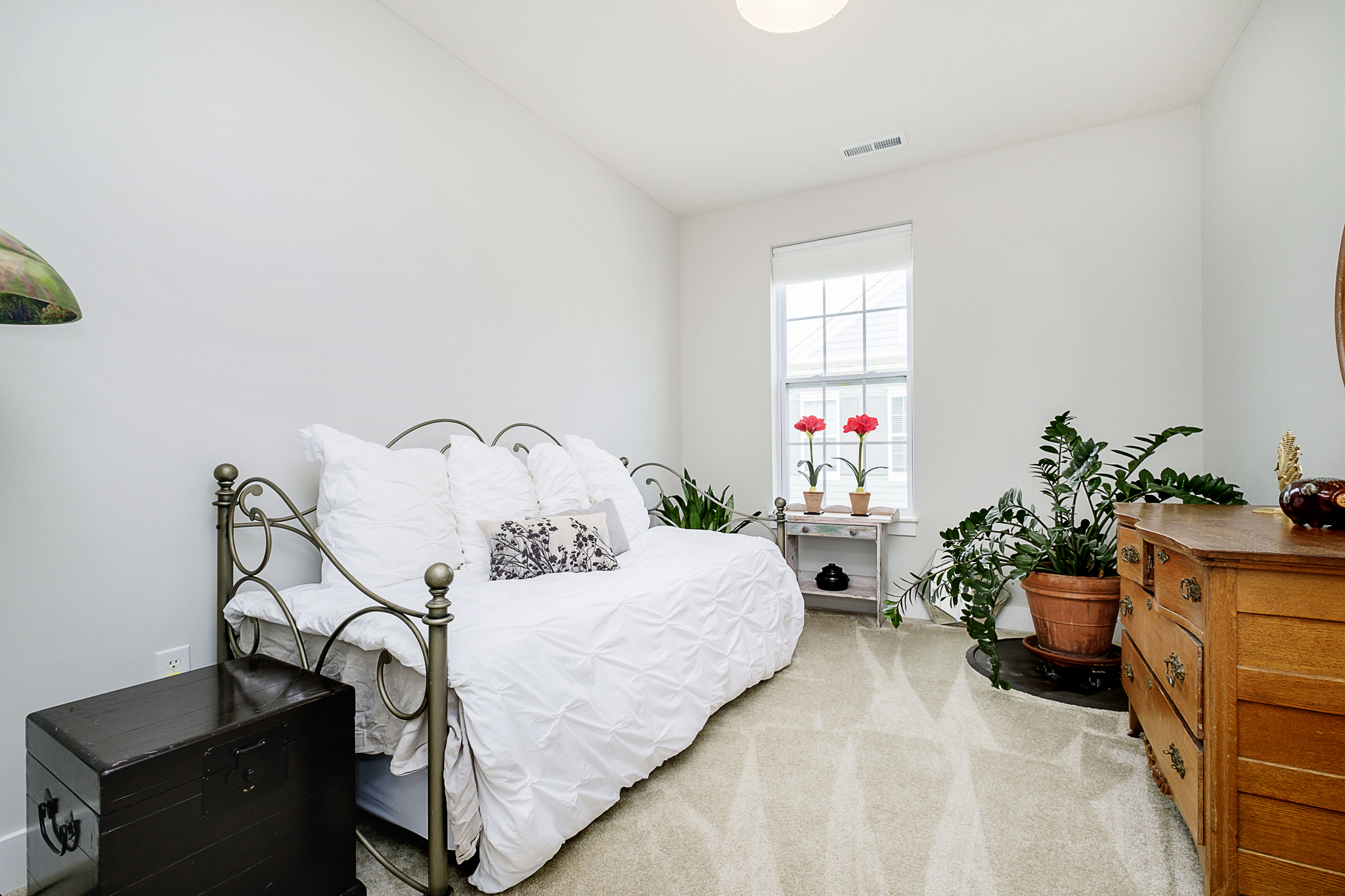 640 Lagerfield Drive