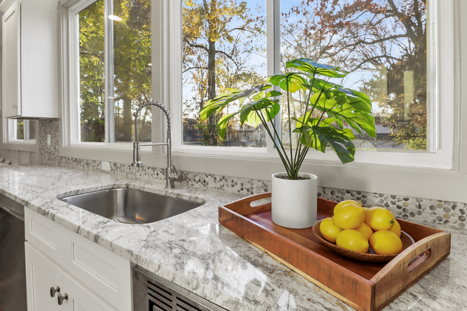 6120 Broadway Street