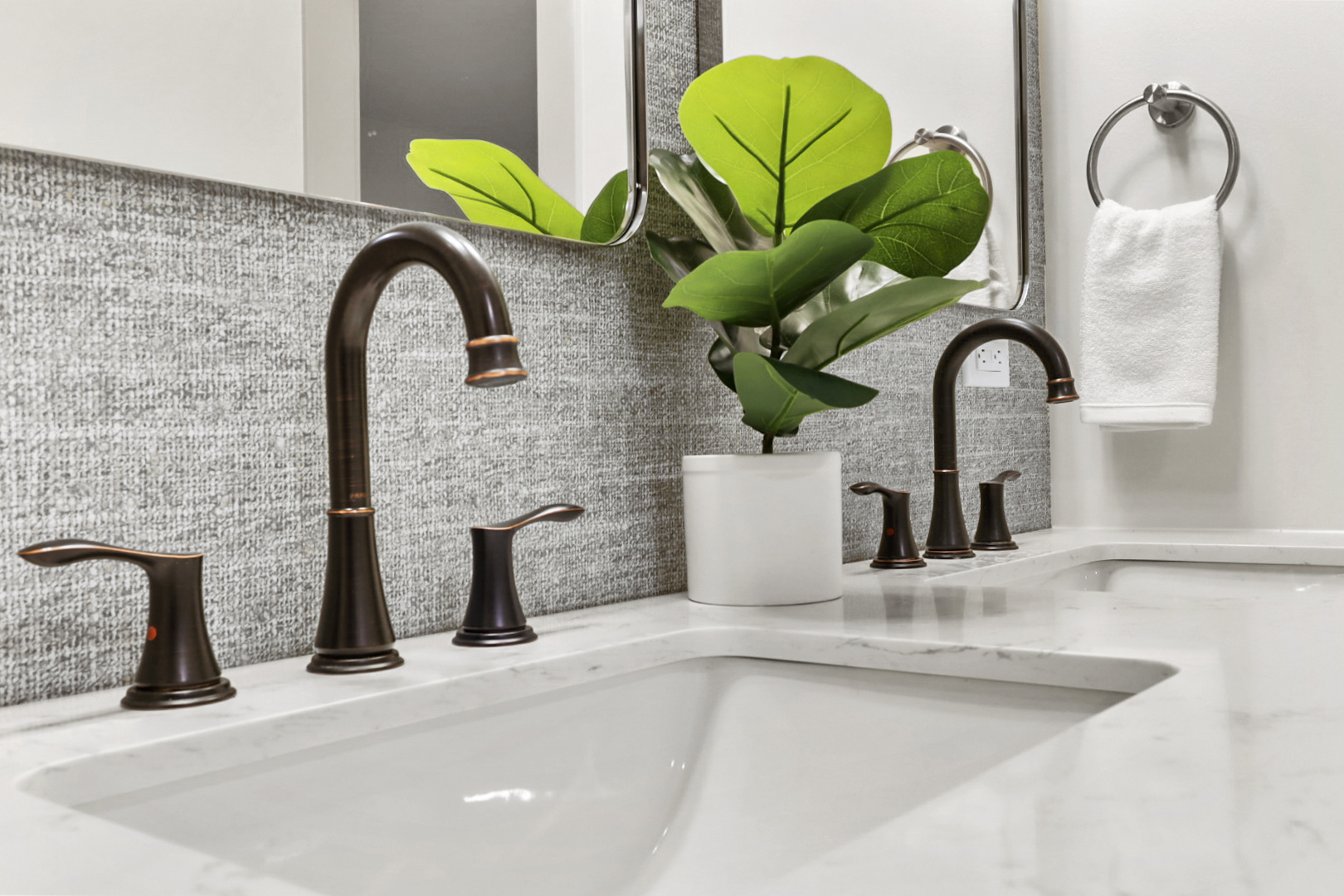 6120 Broadway Street