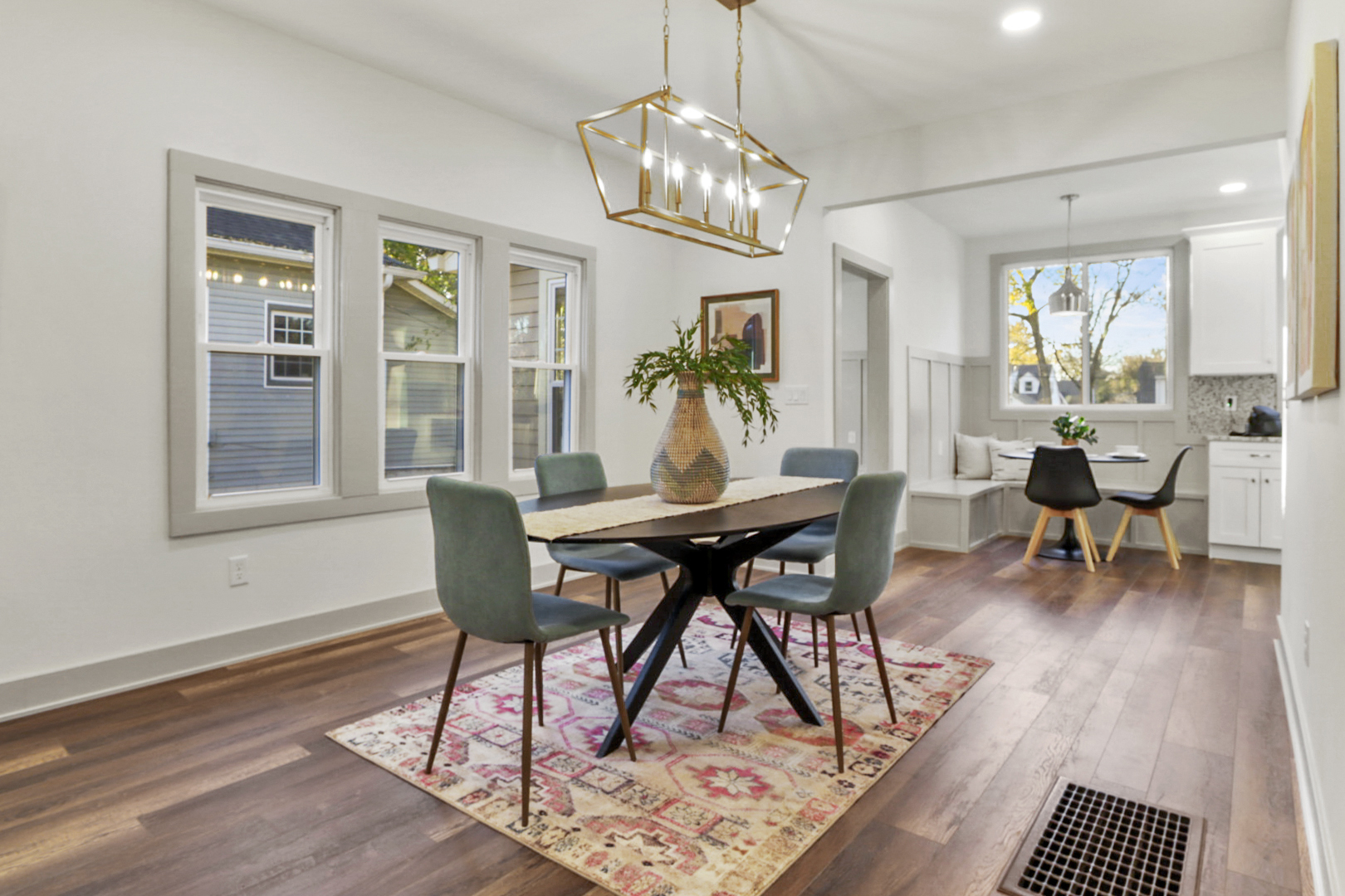 6120 Broadway Street