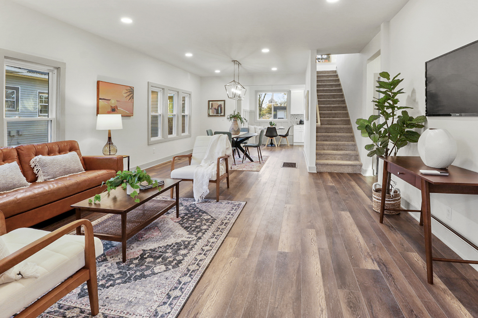 6120 Broadway Street