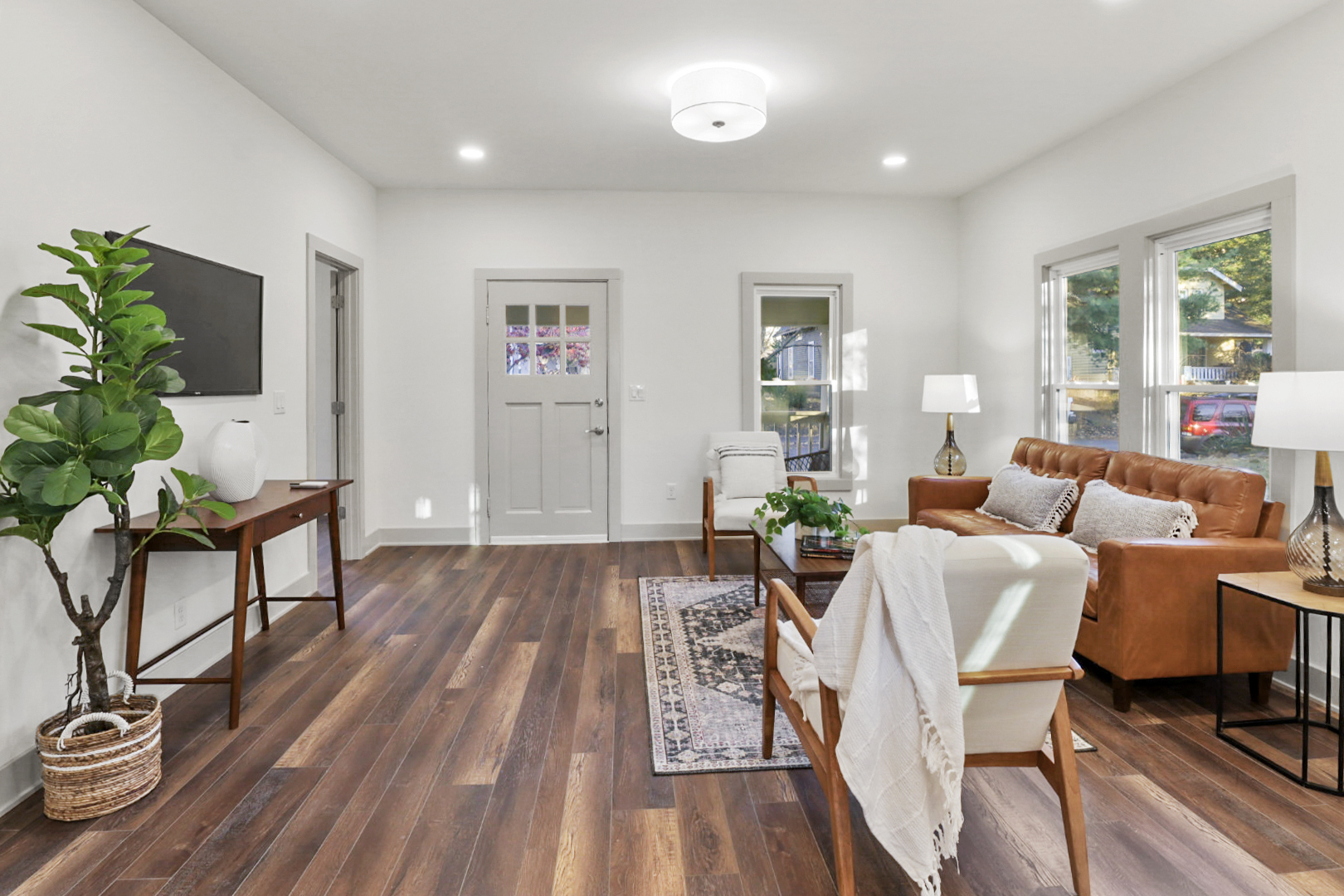 6120 Broadway Street