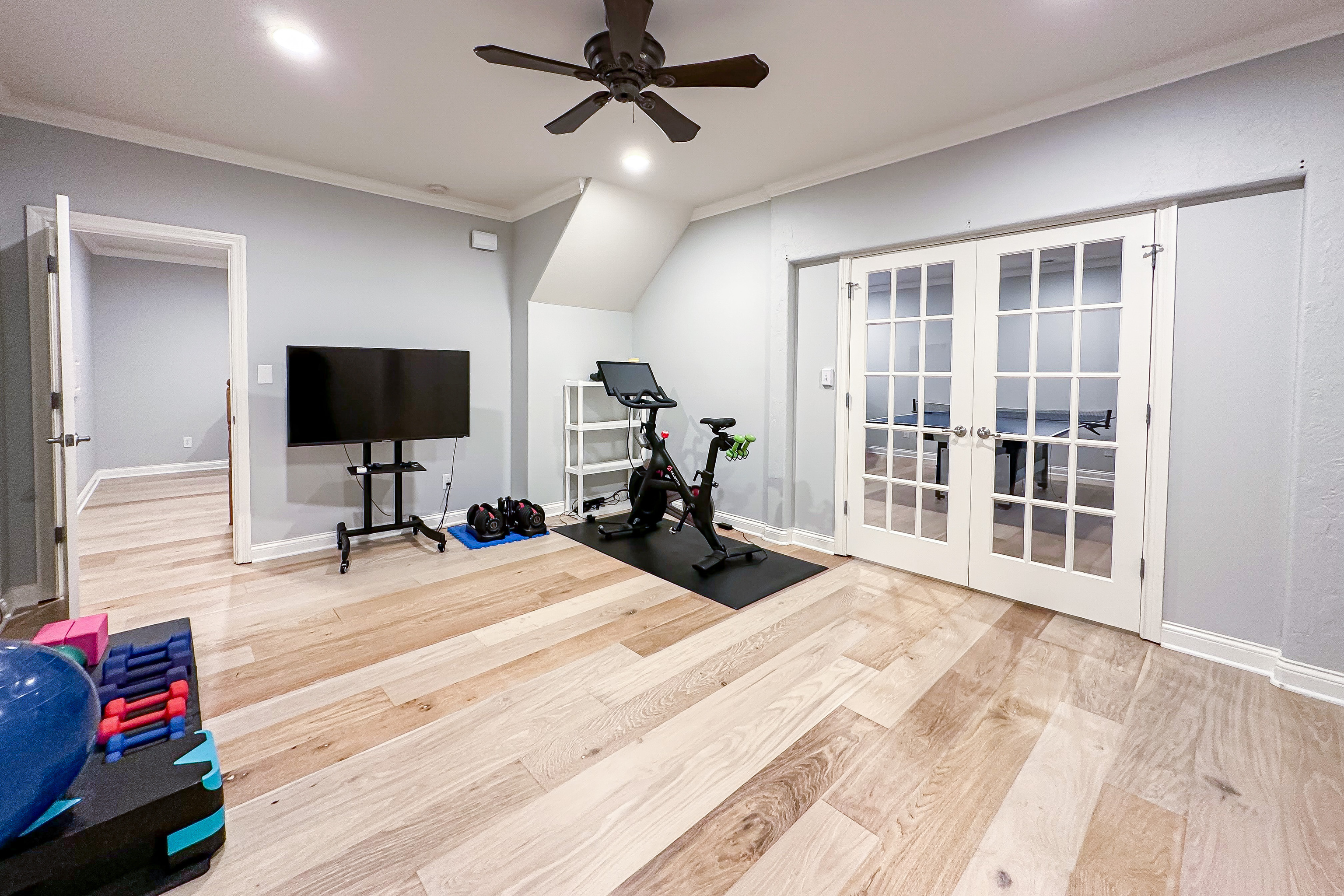 9880 Wading Crane Avenue