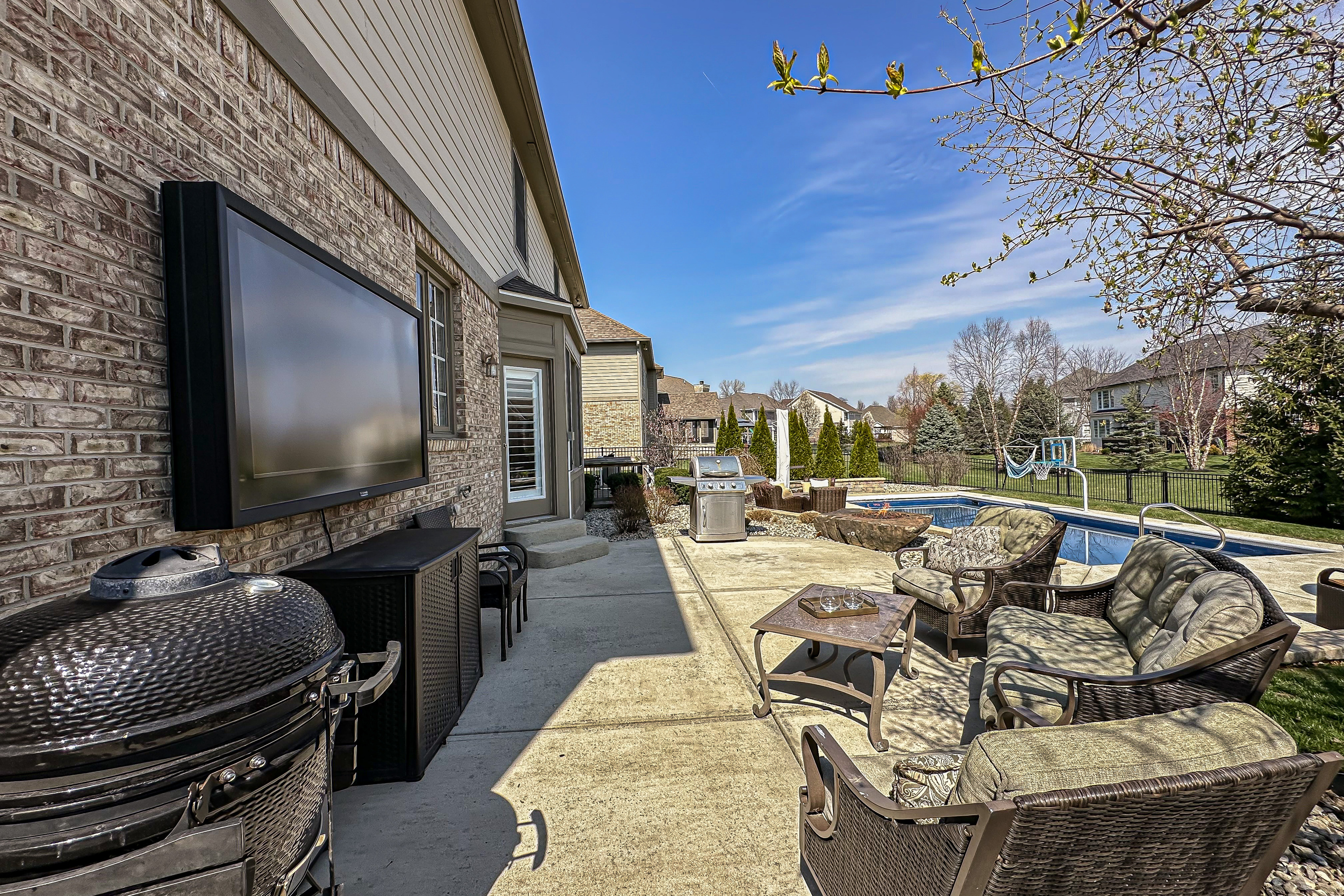 9880 Wading Crane Avenue