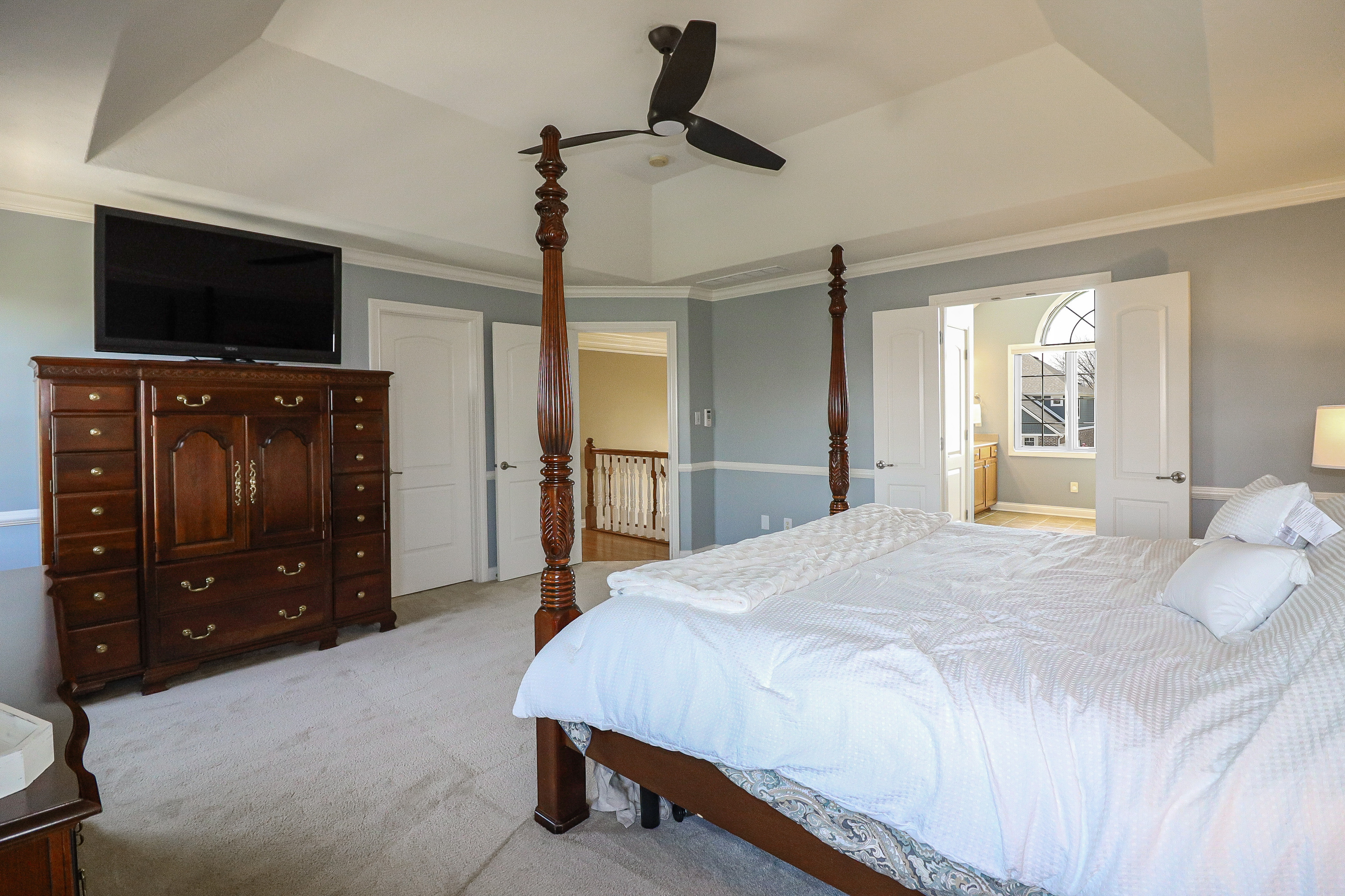 9880 Wading Crane Avenue