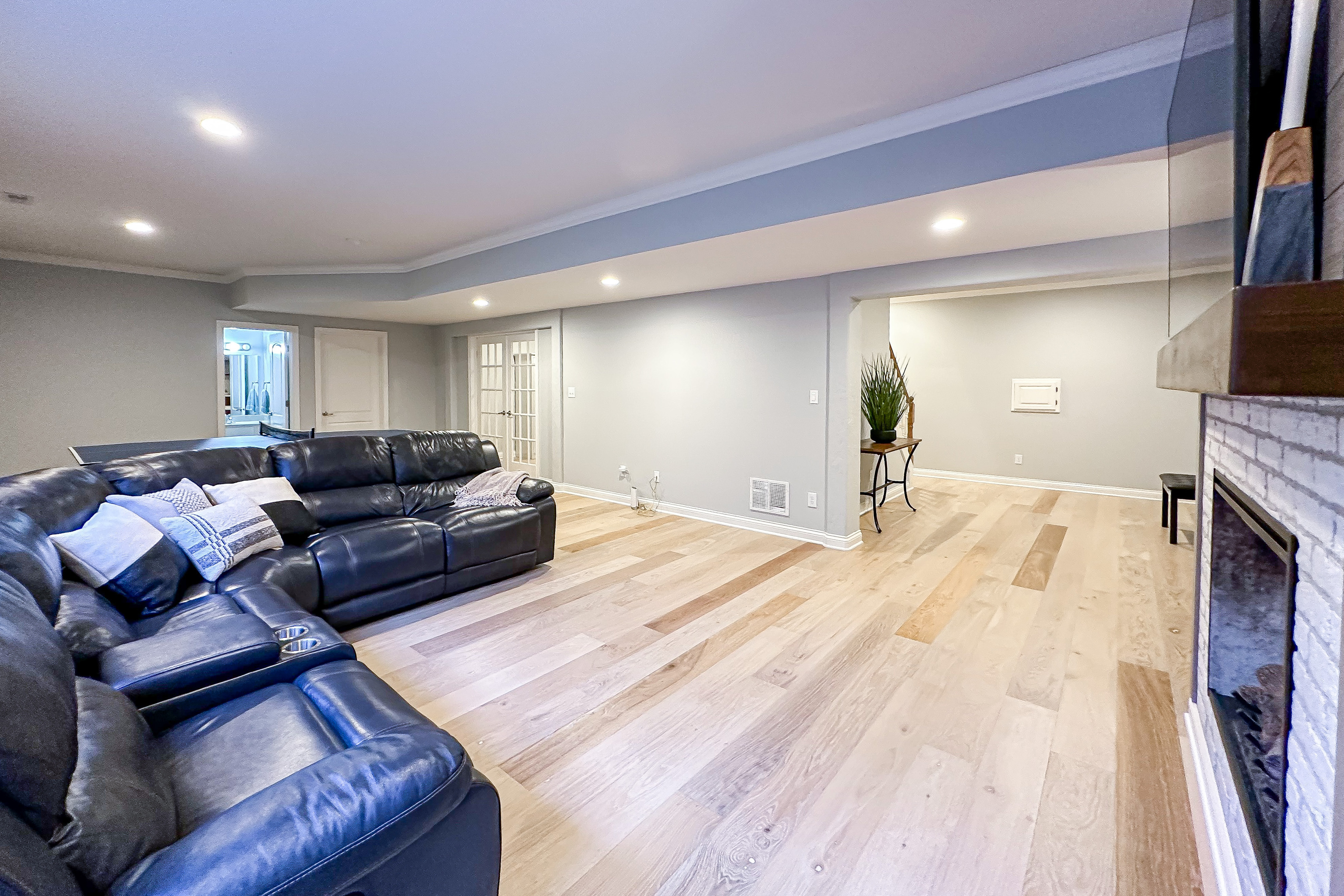 9880 Wading Crane Avenue