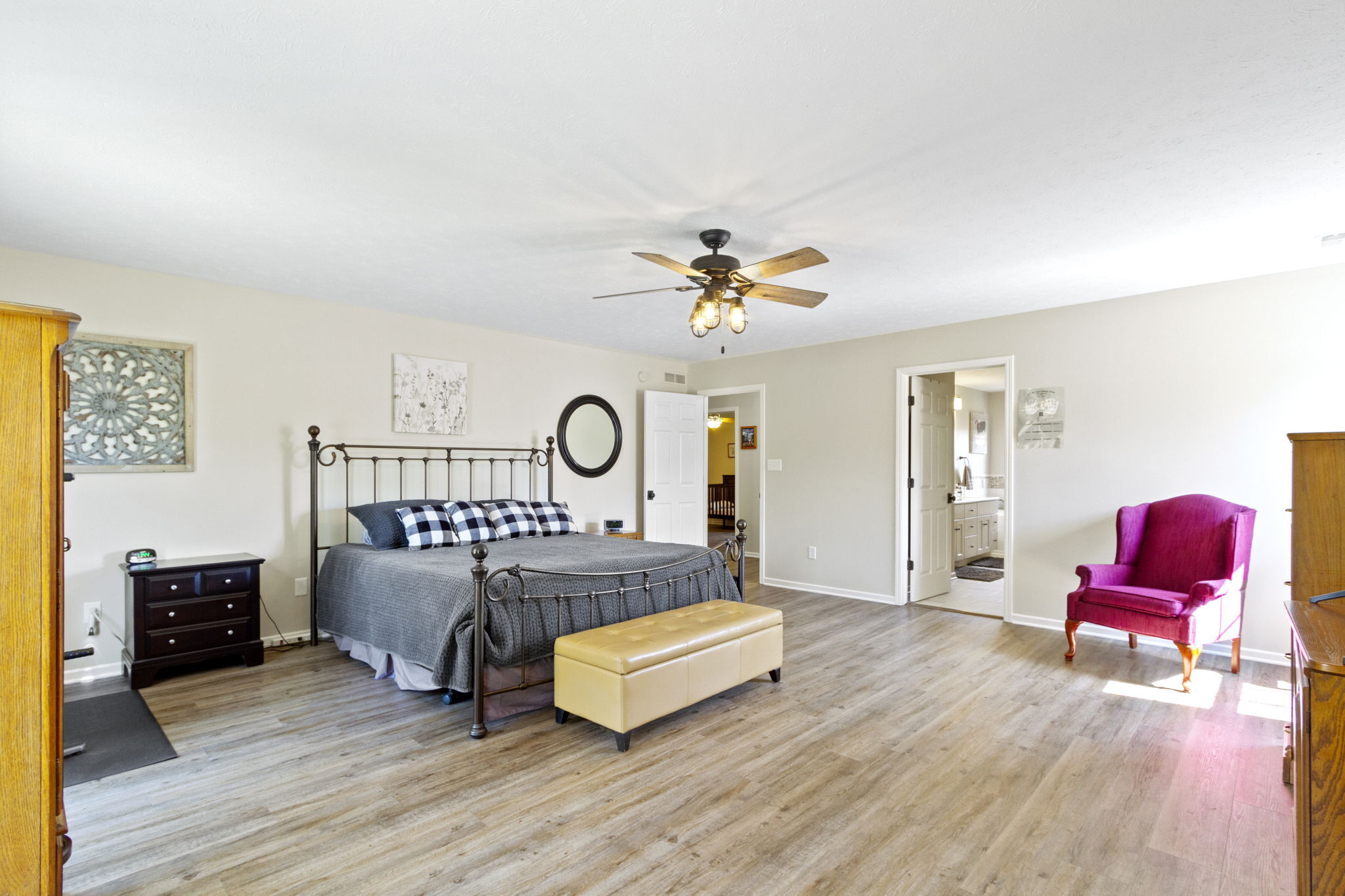 20506 Country Lake Boulevard