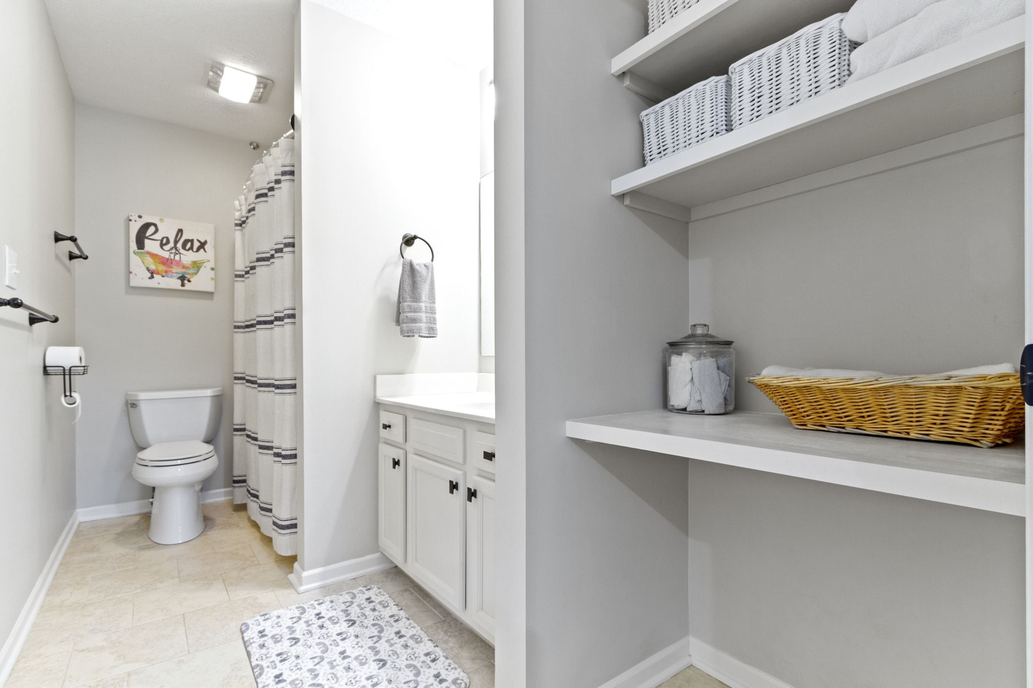 20506 Country Lake Boulevard