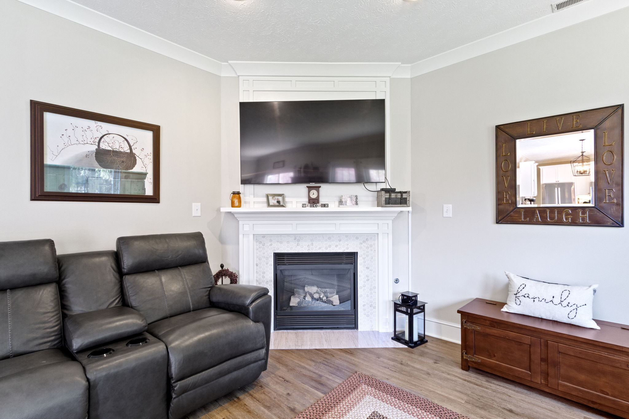 20506 Country Lake Boulevard