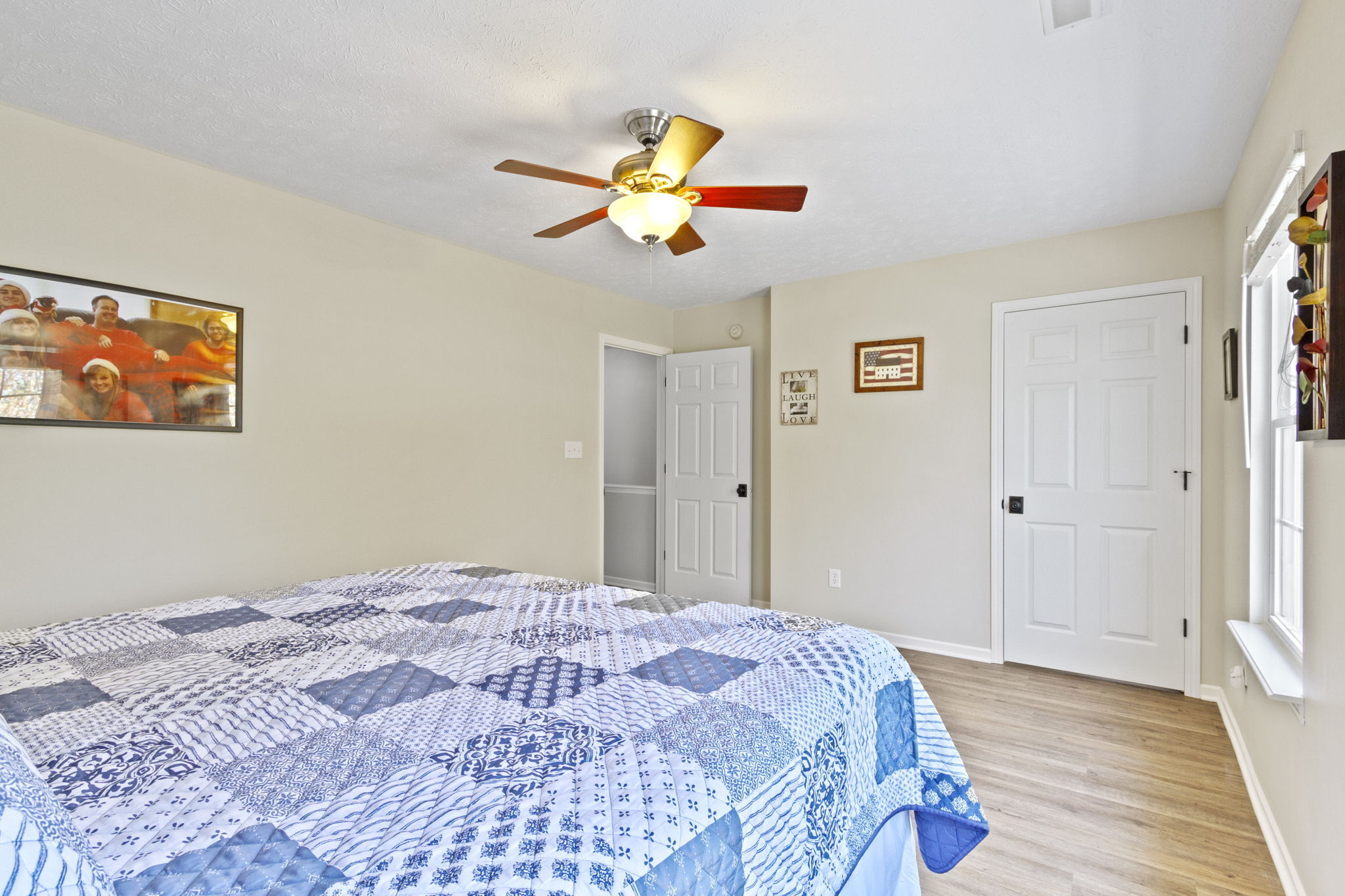 20506 Country Lake Boulevard