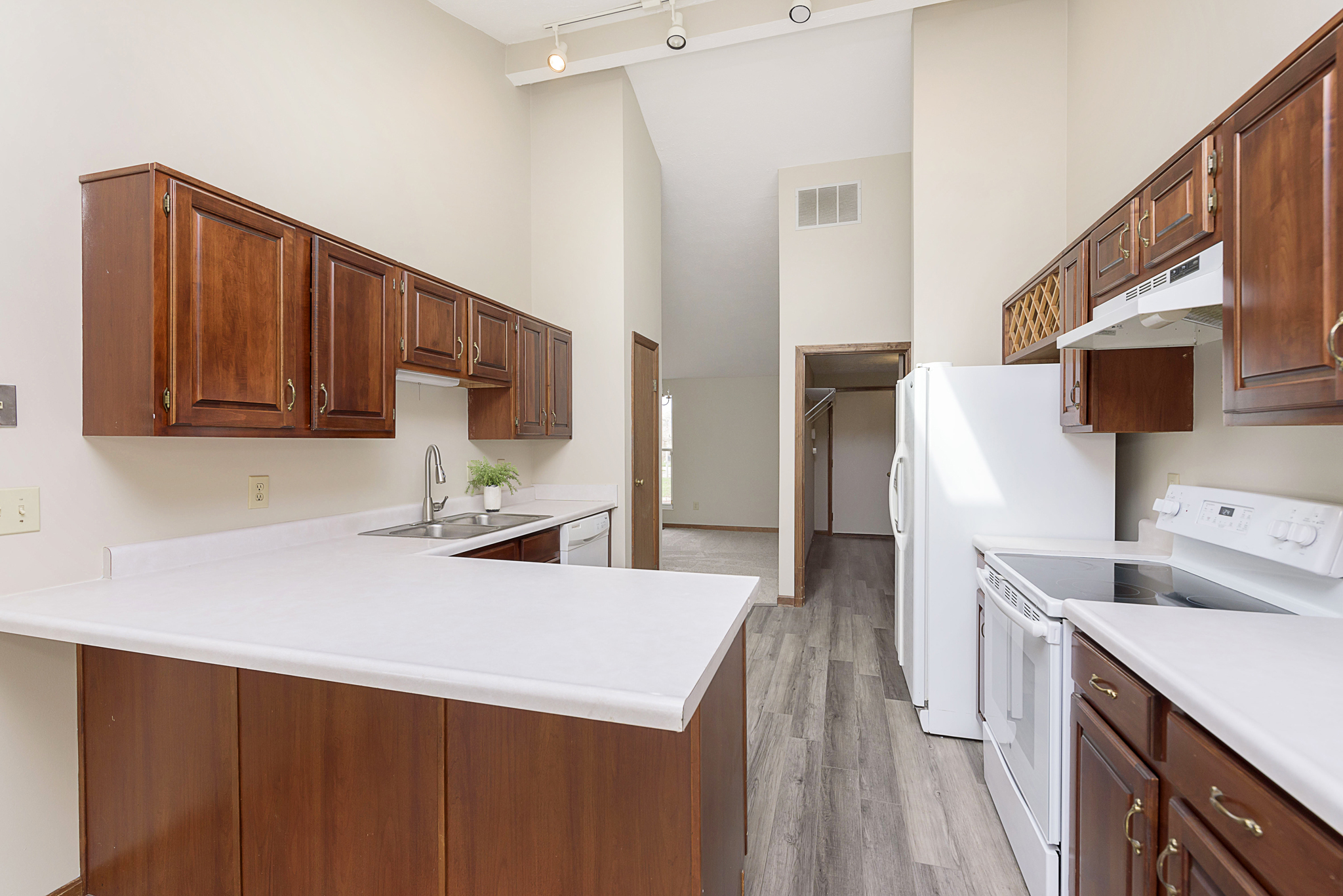 7791 S Chatham Court