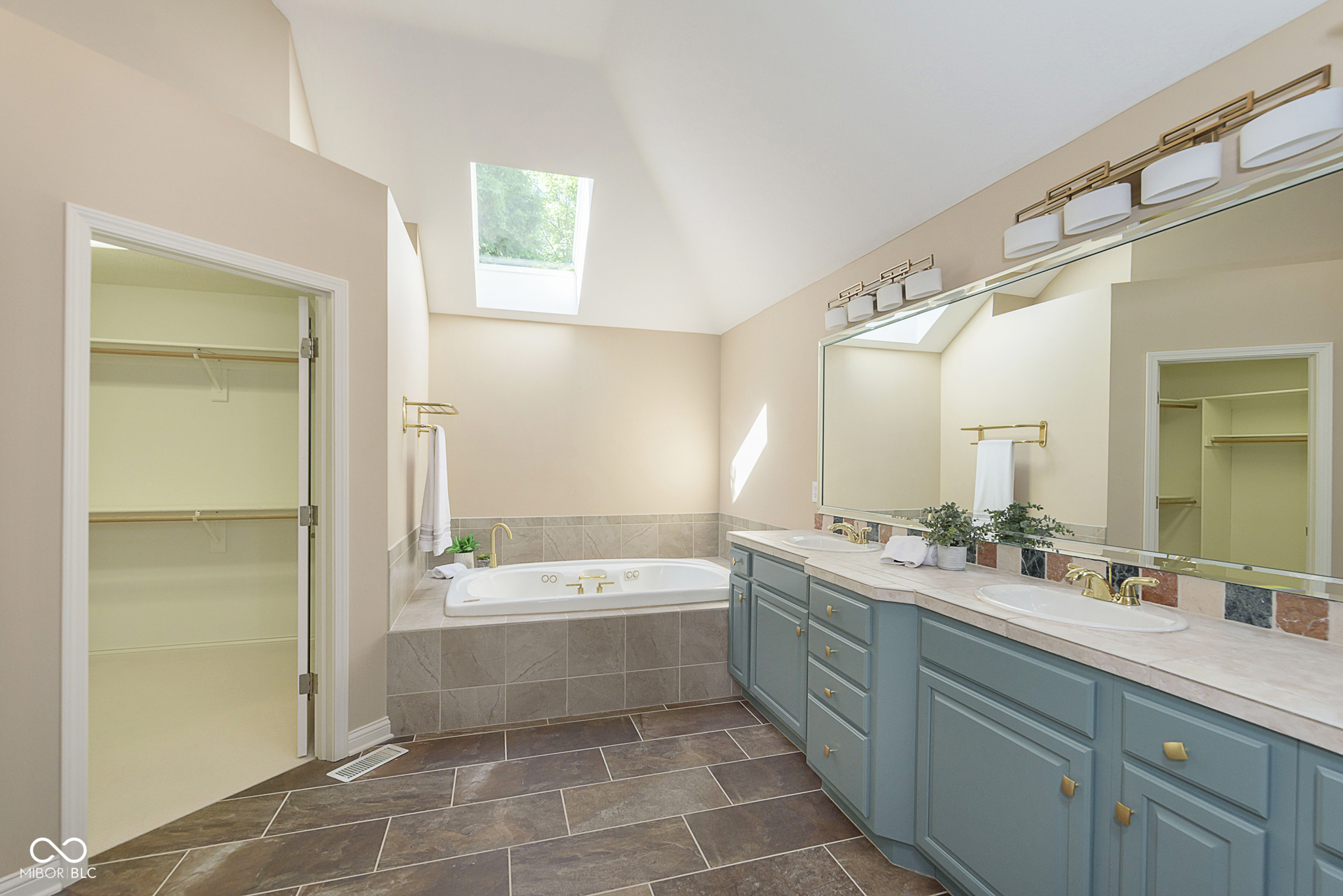 12571 Spring Violet Place