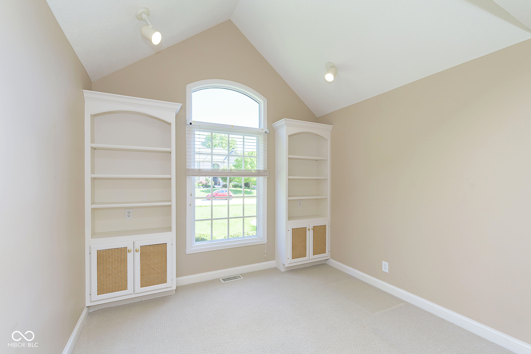 12571 Spring Violet Place