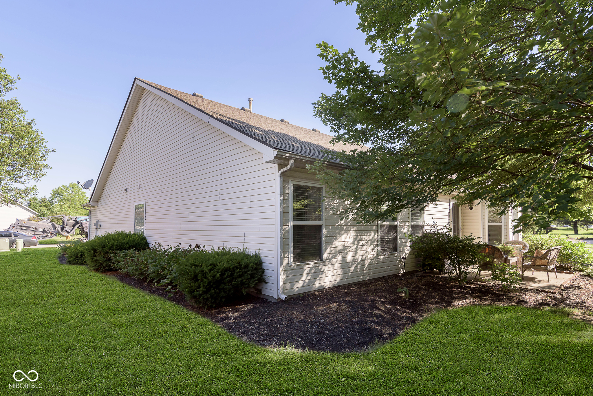 5905 Lost Oaks Drive