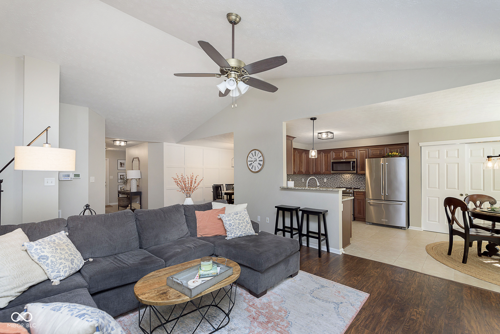 5905 Lost Oaks Drive