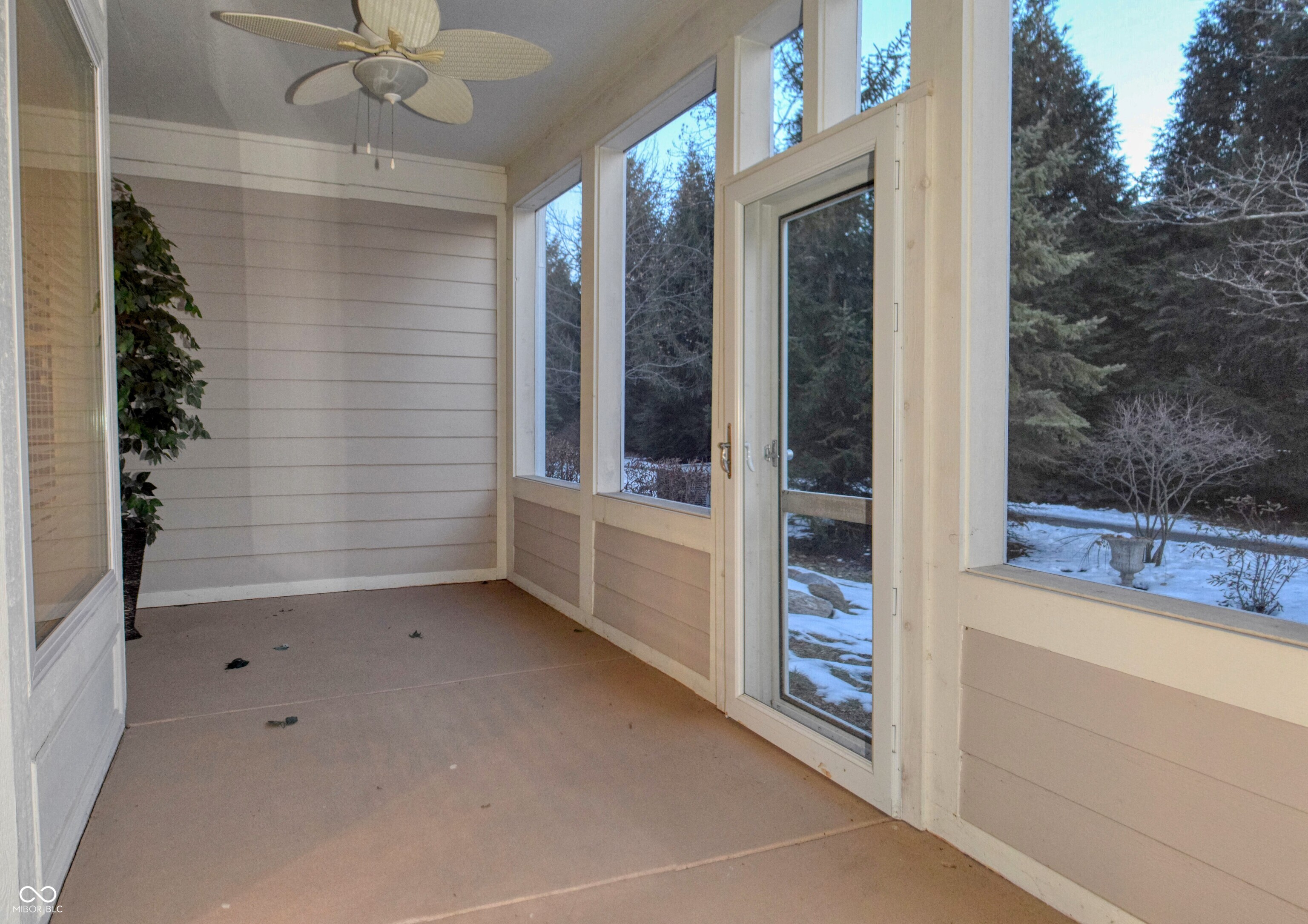 621 Greenford Trail W