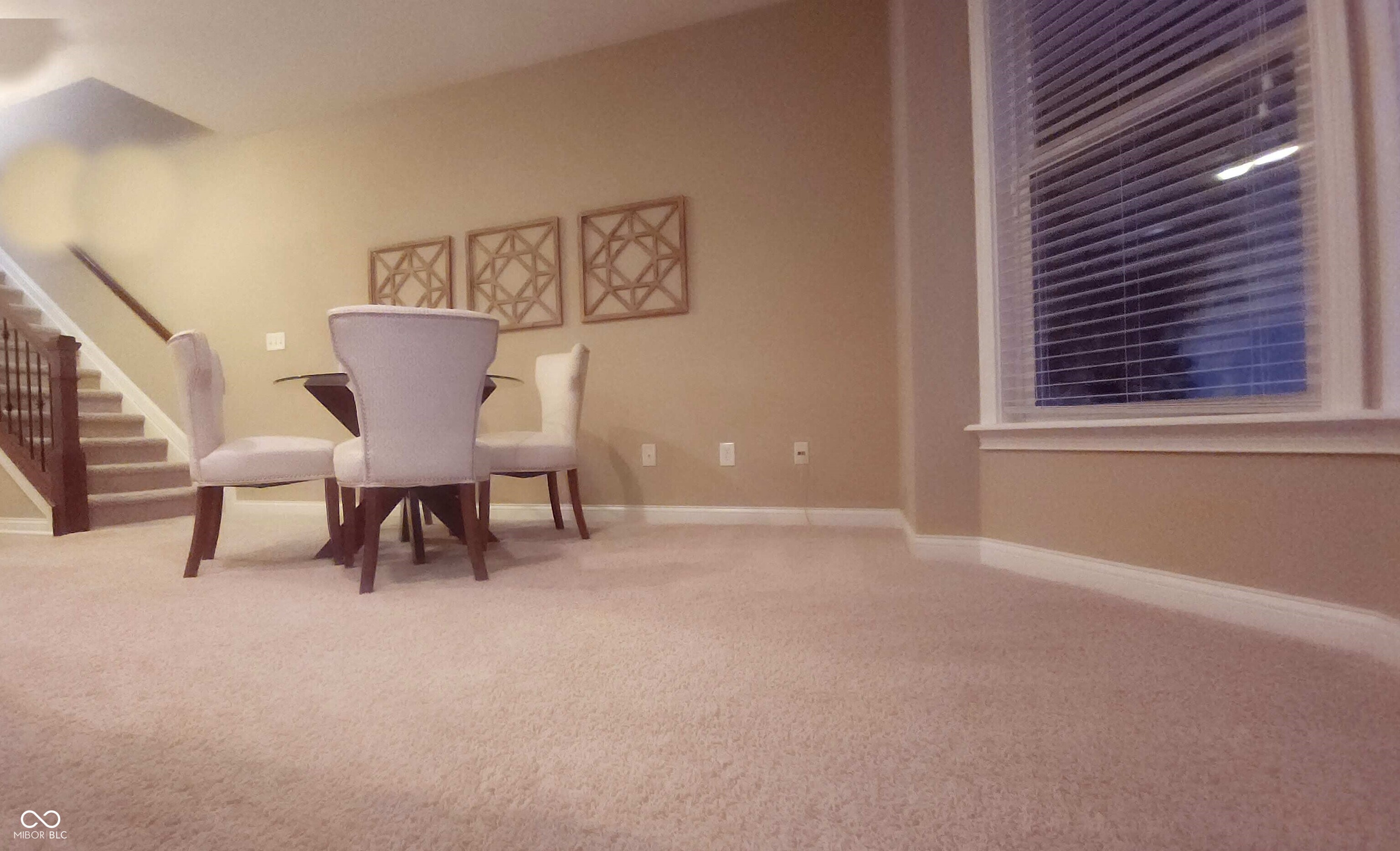 621 Greenford Trail W