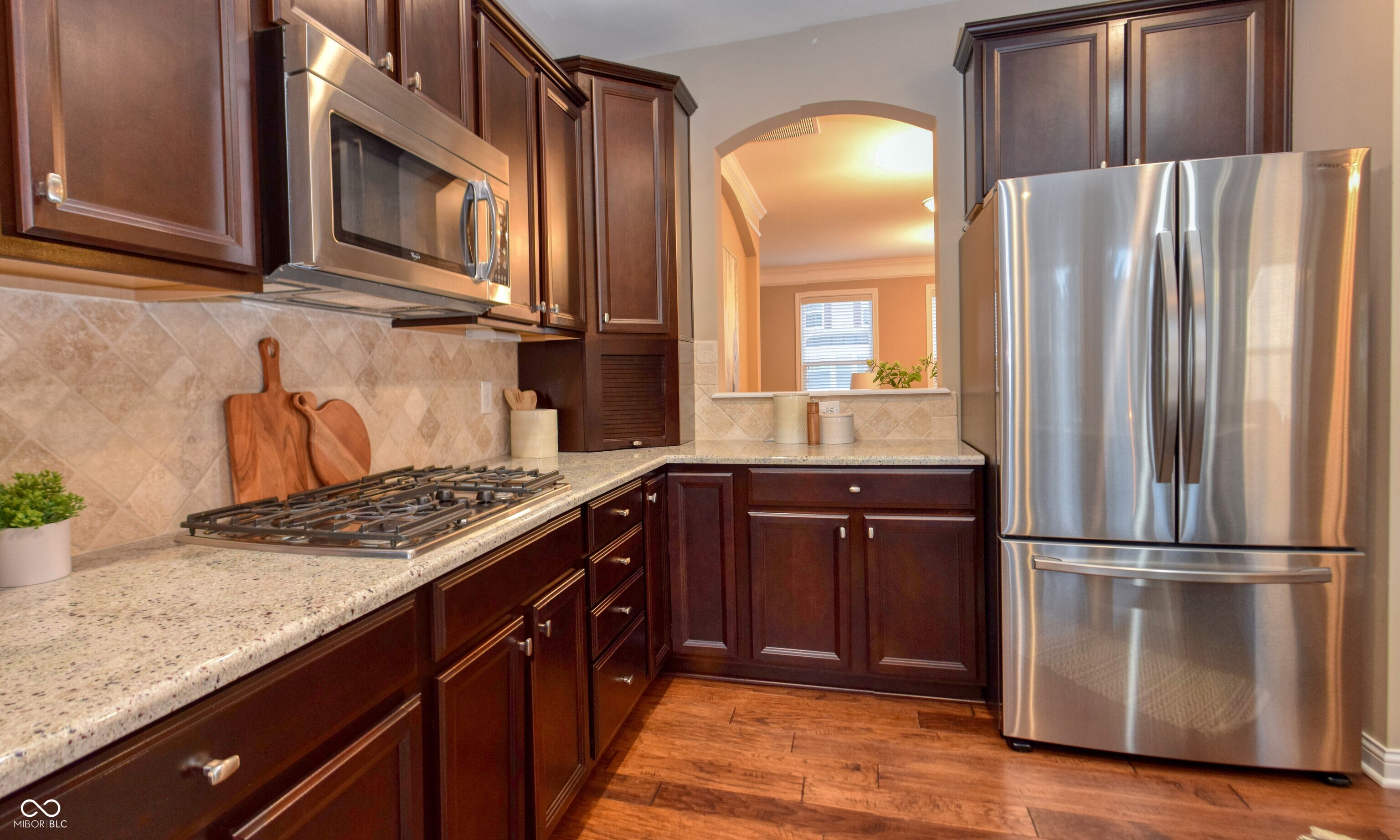 621 Greenford Trail W