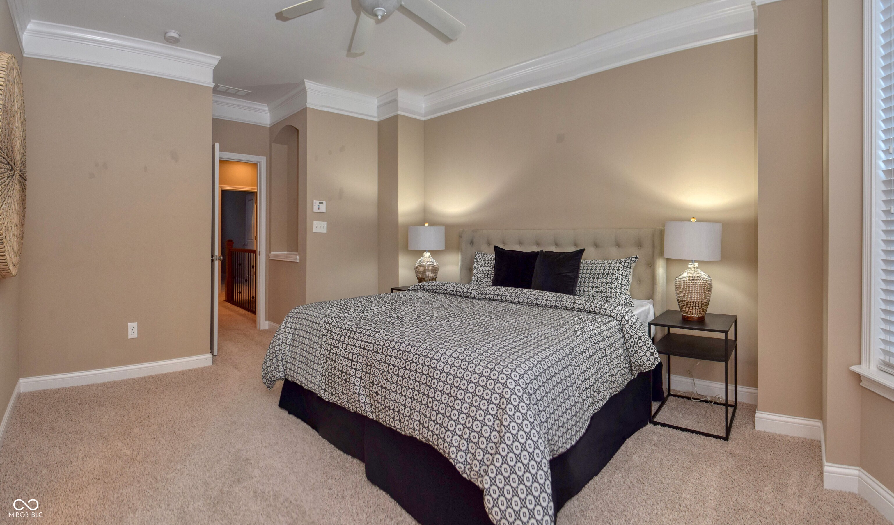 621 Greenford Trail W