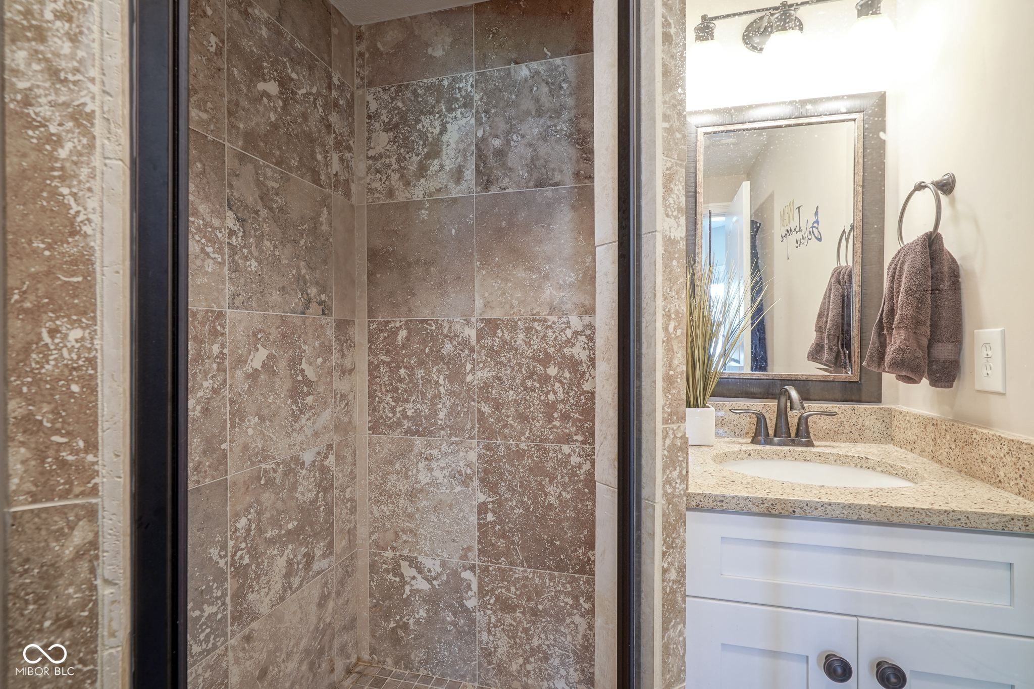 953 Brownstone Trace