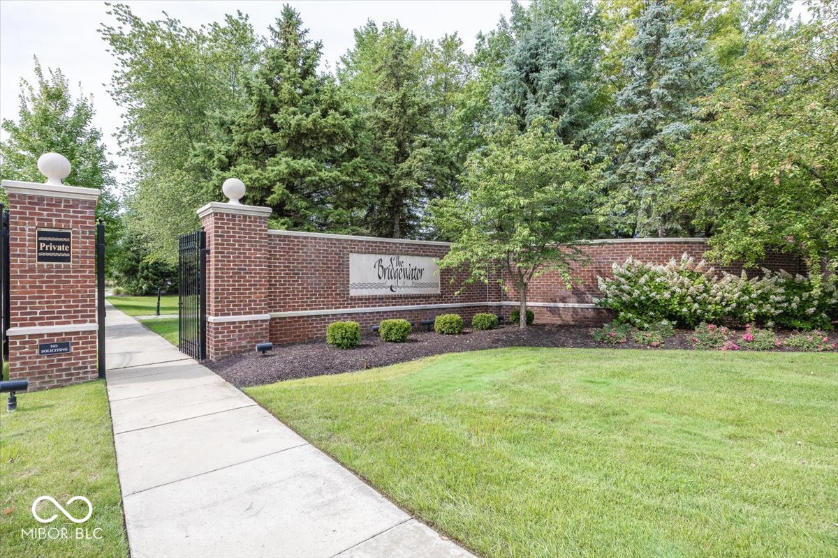 15318 Mystic Rock Drive