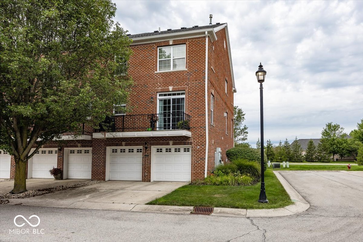 15318 Mystic Rock Drive